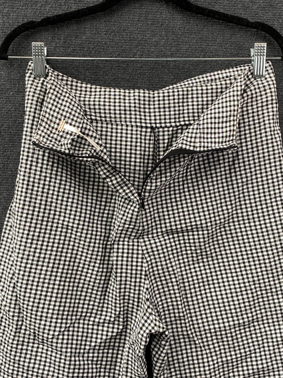Product photograph [circular:a28f311dd966d66b]