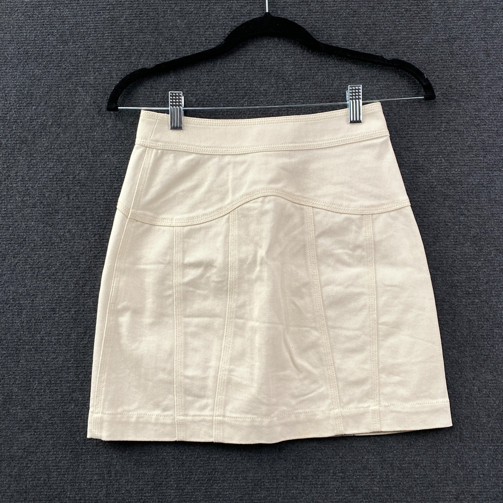 Product photograph [circular:77cb45512f0e0505]