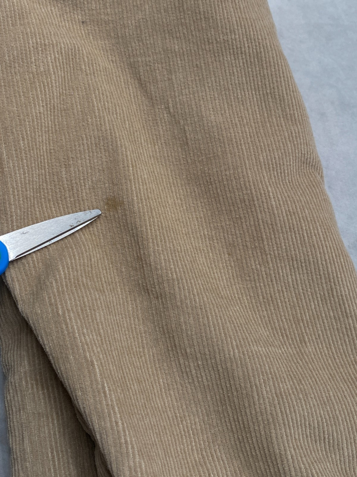 Product photograph [circular:52005d436586a143]
