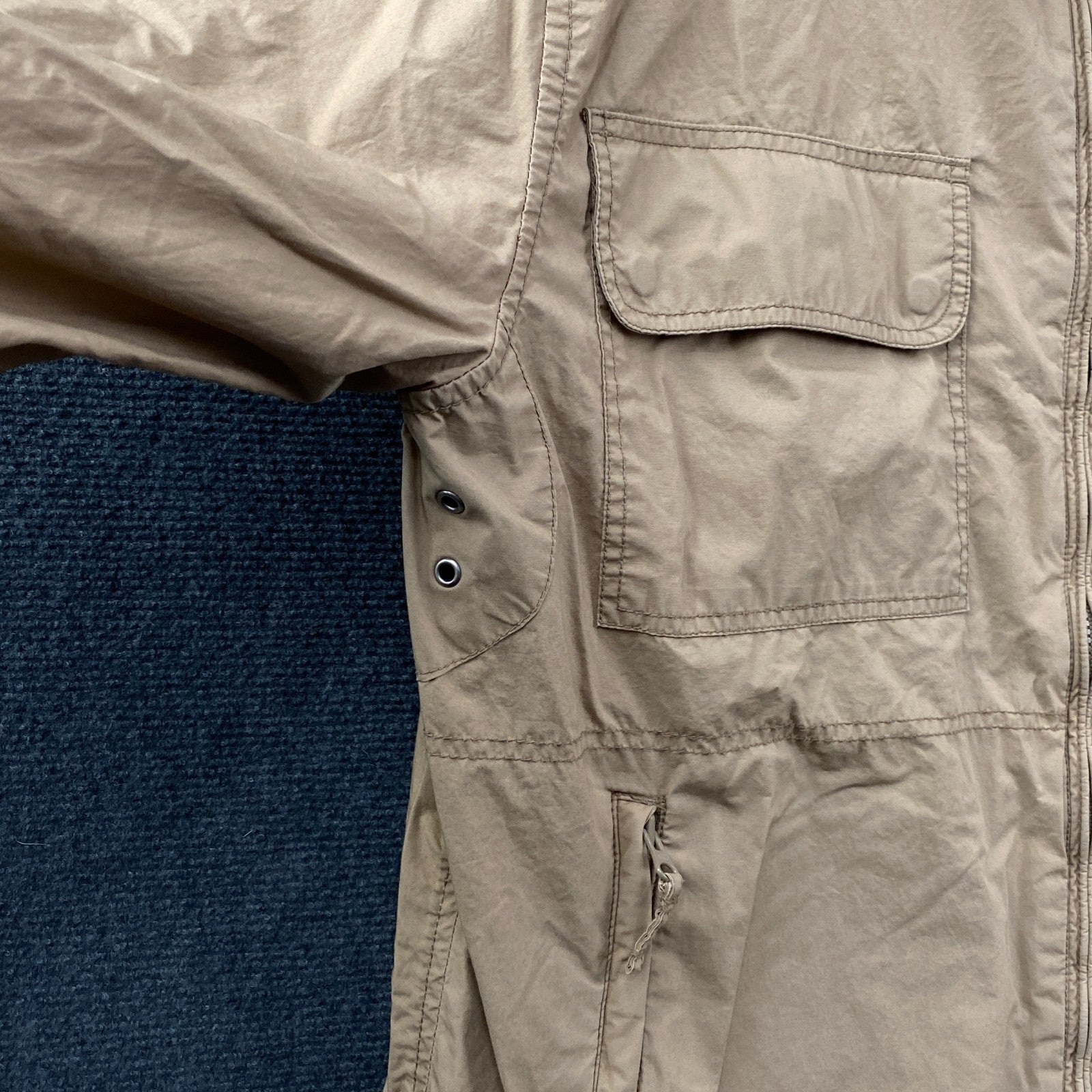 Product photograph [circular:e3364c05bd1bde0c]