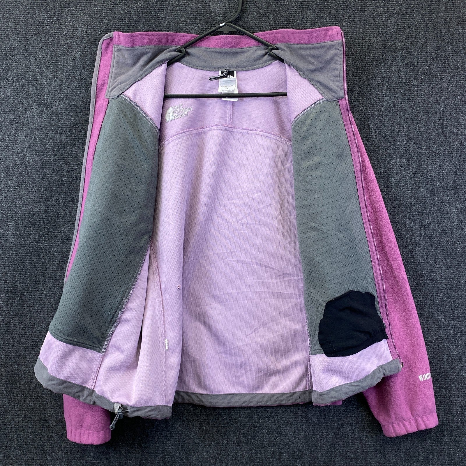 Product photograph [circular:5efa835bdde25fee]