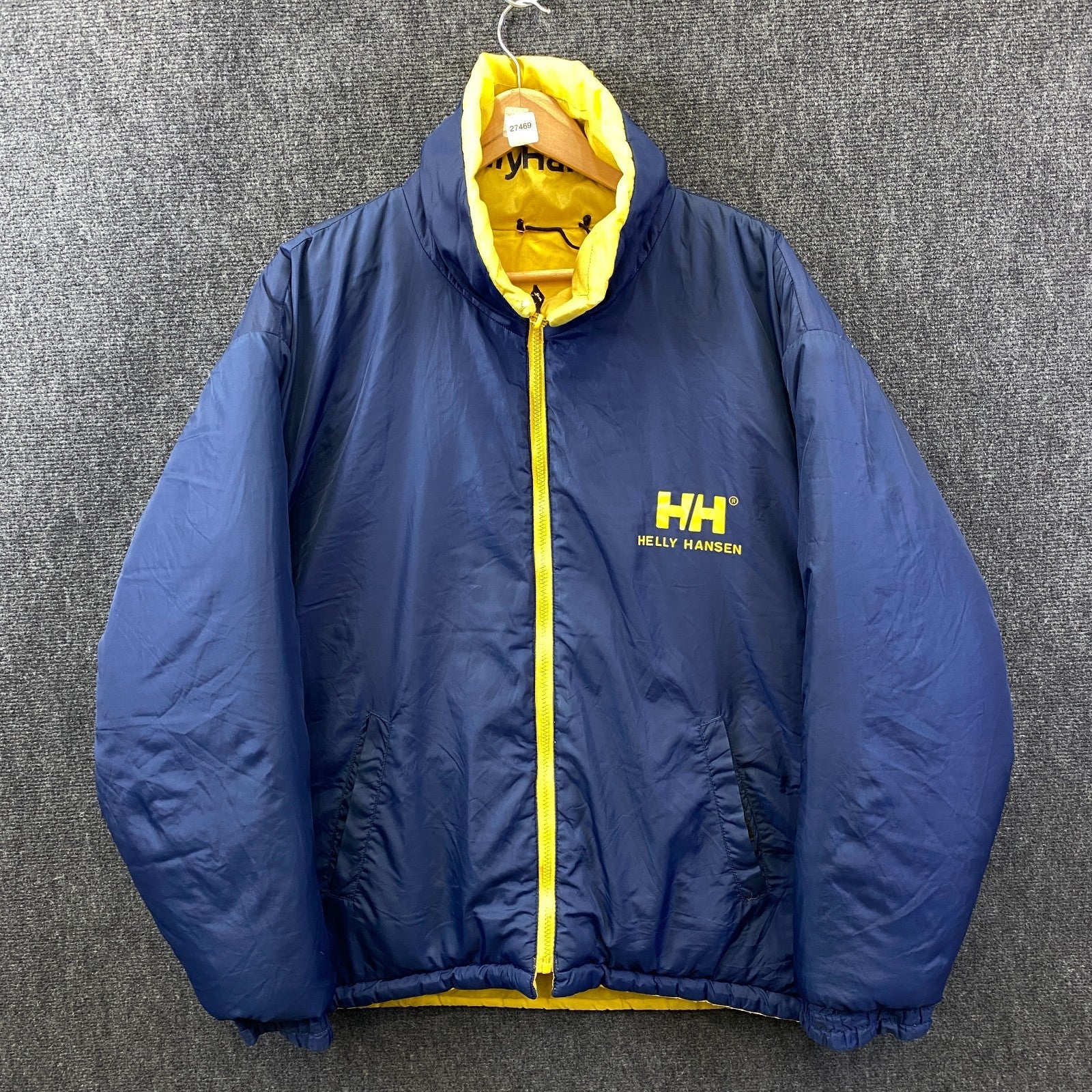 Product photograph [circular:0e39d9fd81a2c55e]