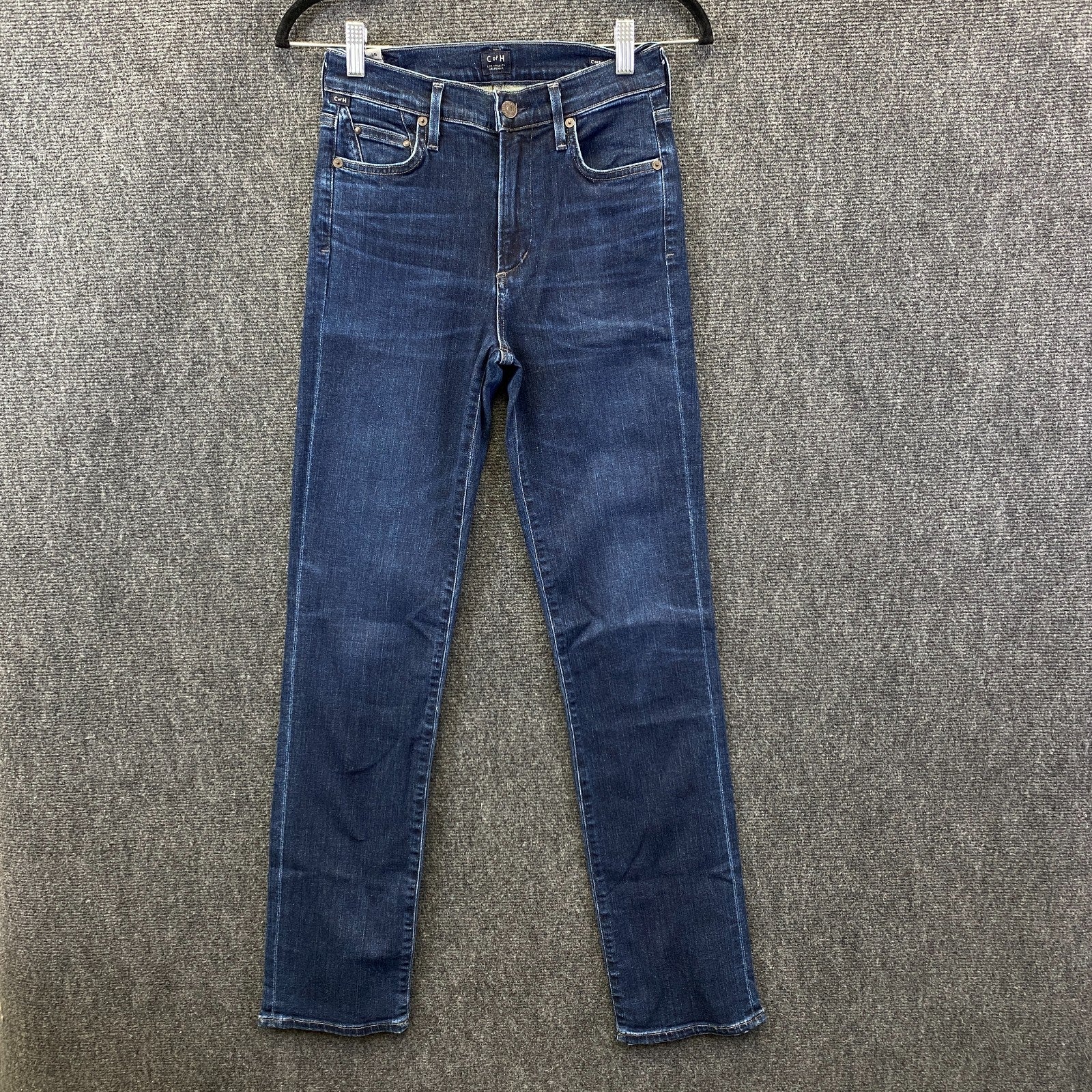 Product photograph [circular:febf743d58b7d8e2]