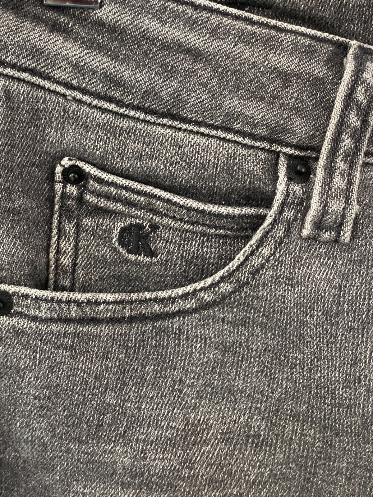 Product photograph [circular:74ae1cf7612ecace]
