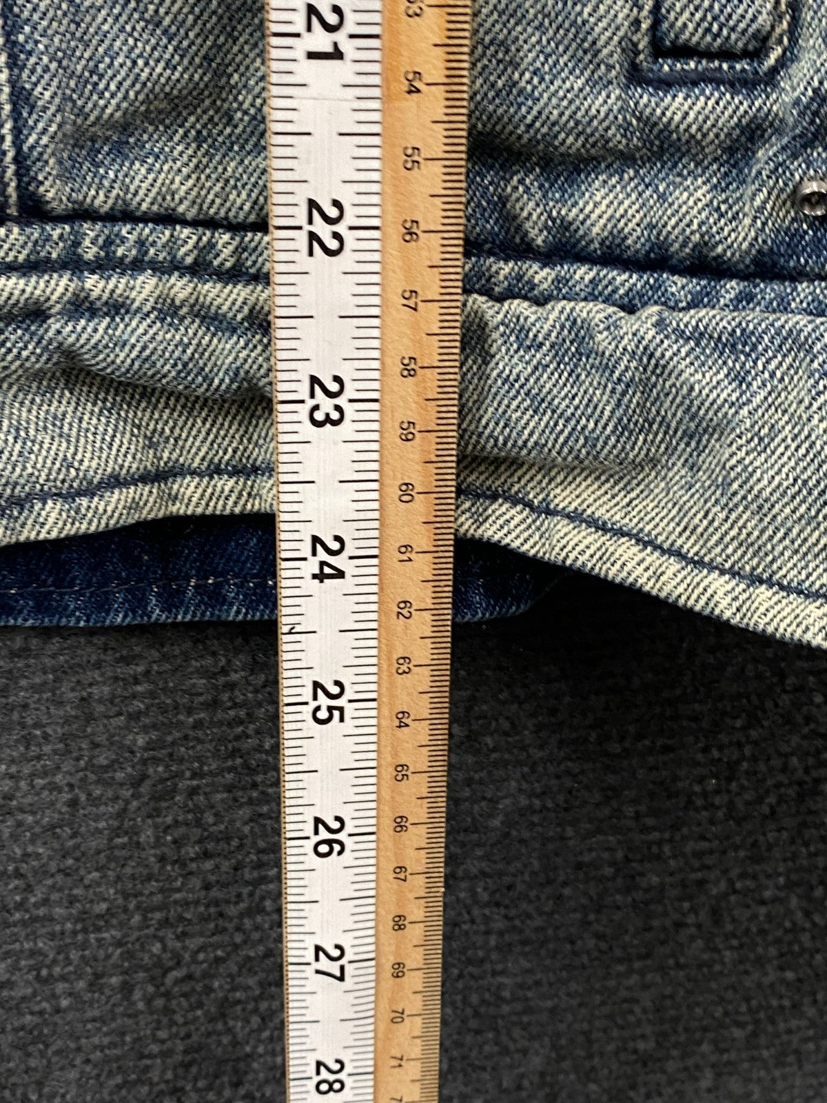 Product photograph [circular:274b602fa4087110]