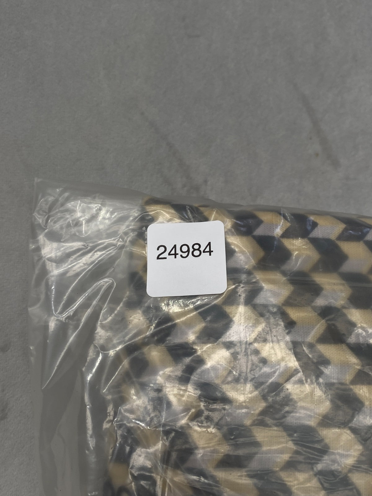 Product photograph [circular:95a702ca4fbaba24]