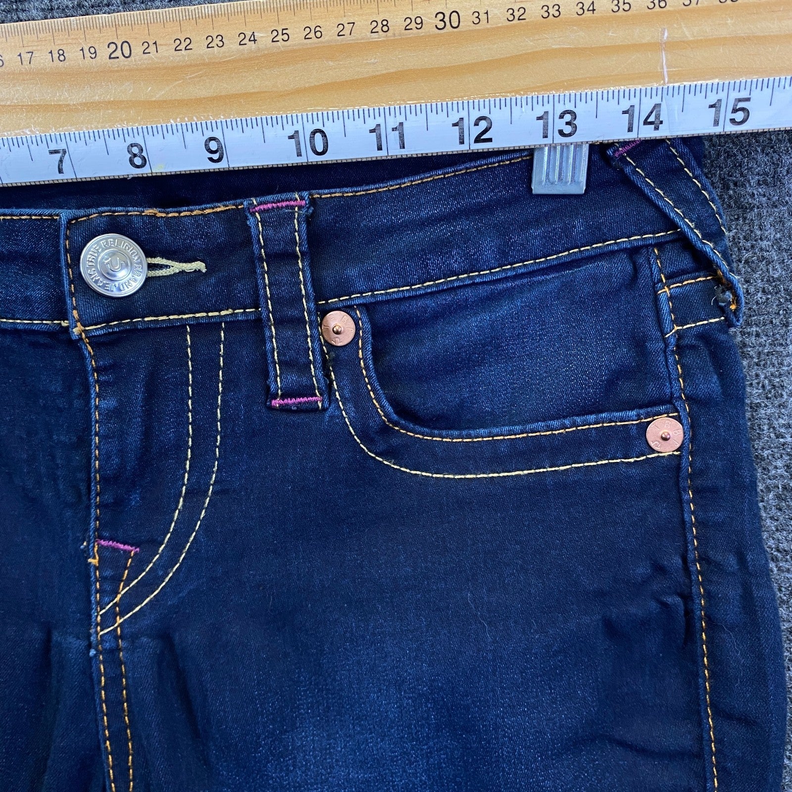 Product photograph [circular:4f345d00befba1a2]
