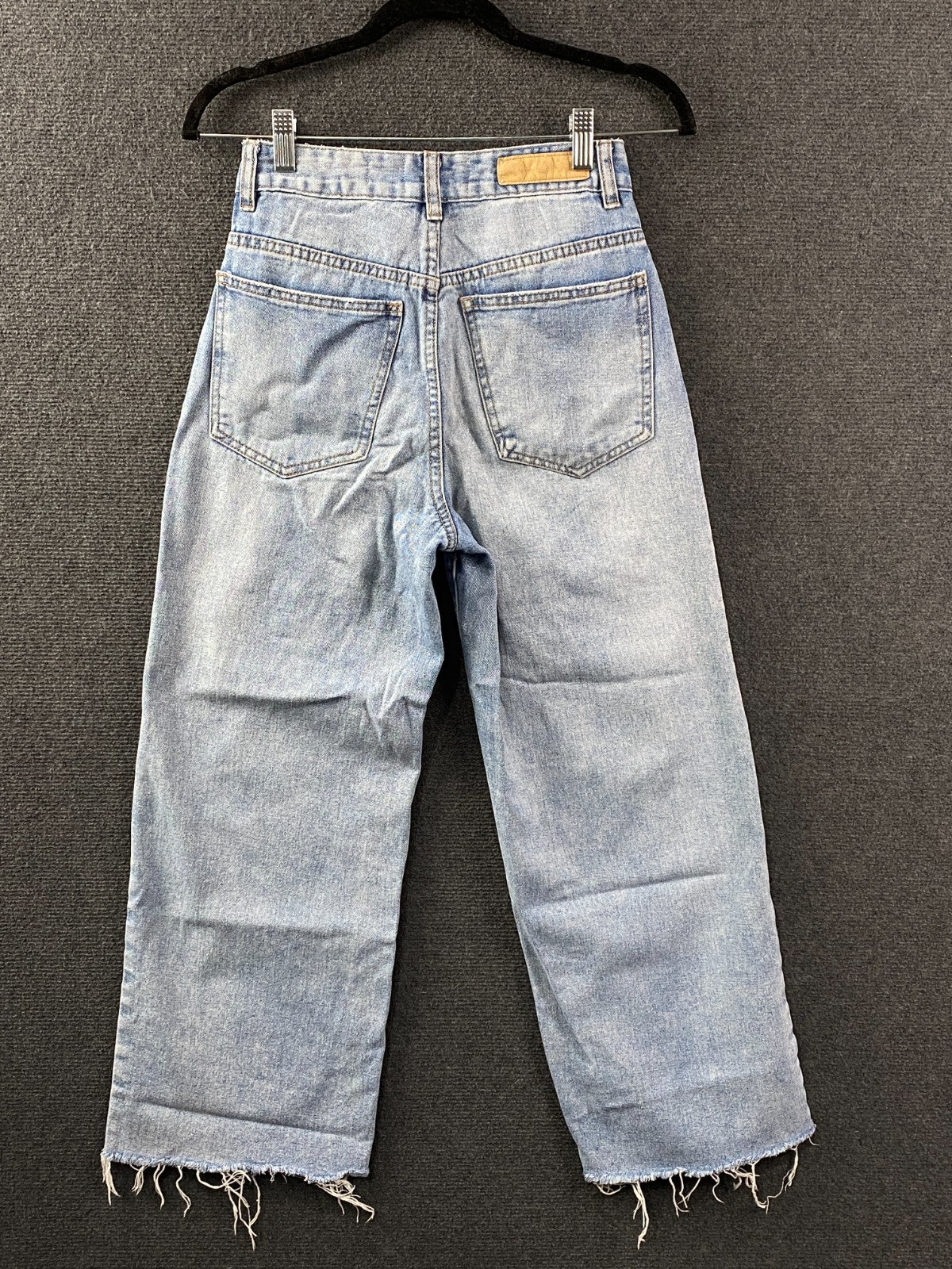 Product photograph [circular:dd831ca358926d02]