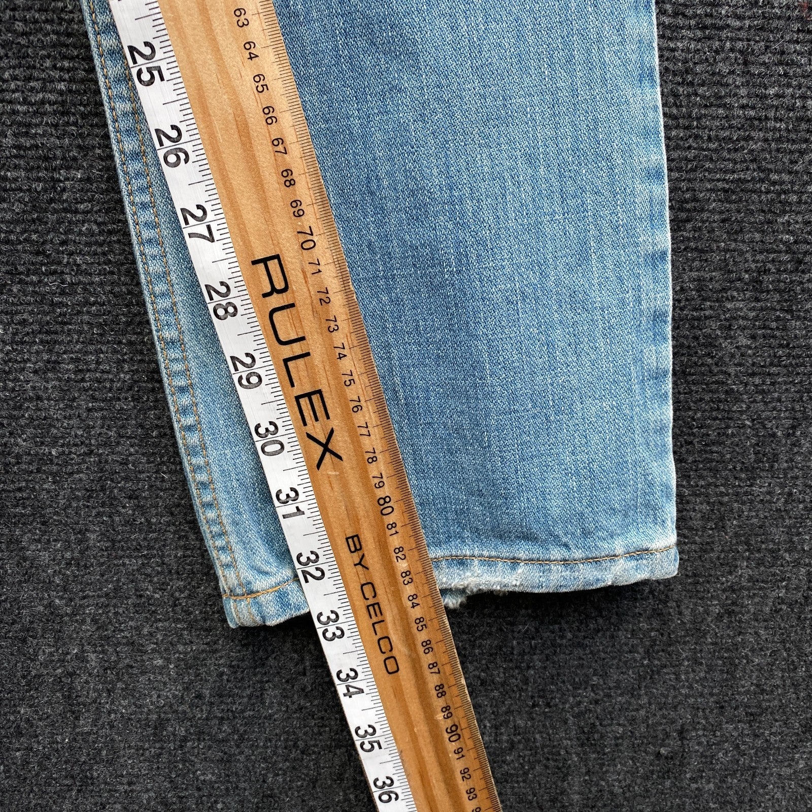 Product photograph [circular:68f7aeb01fba97cd]