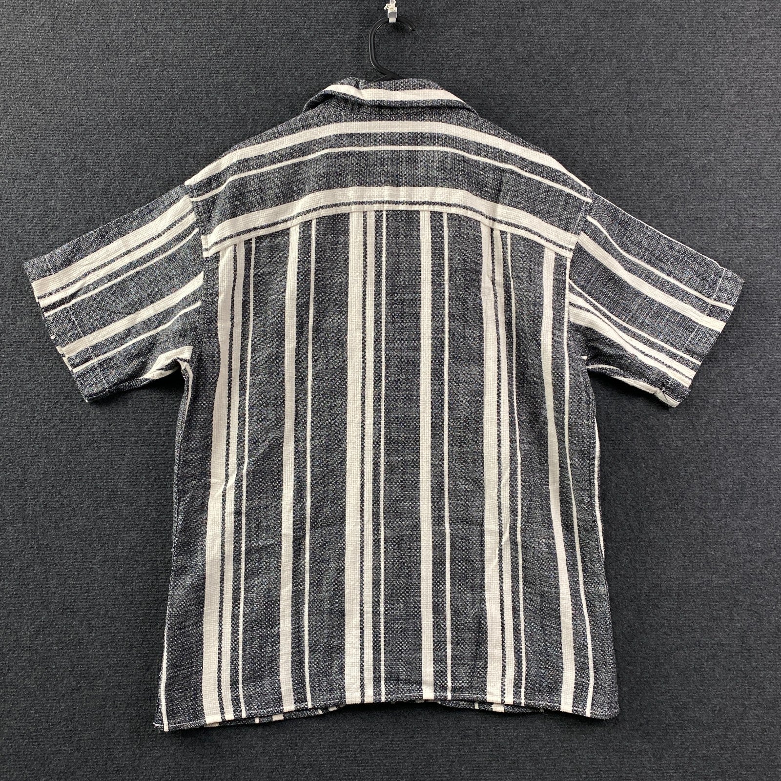 Product photograph [circular:1cf94b39823914f8]