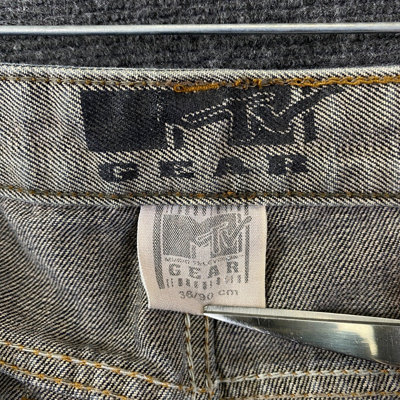 Product photograph [circular:154da884e20af963]