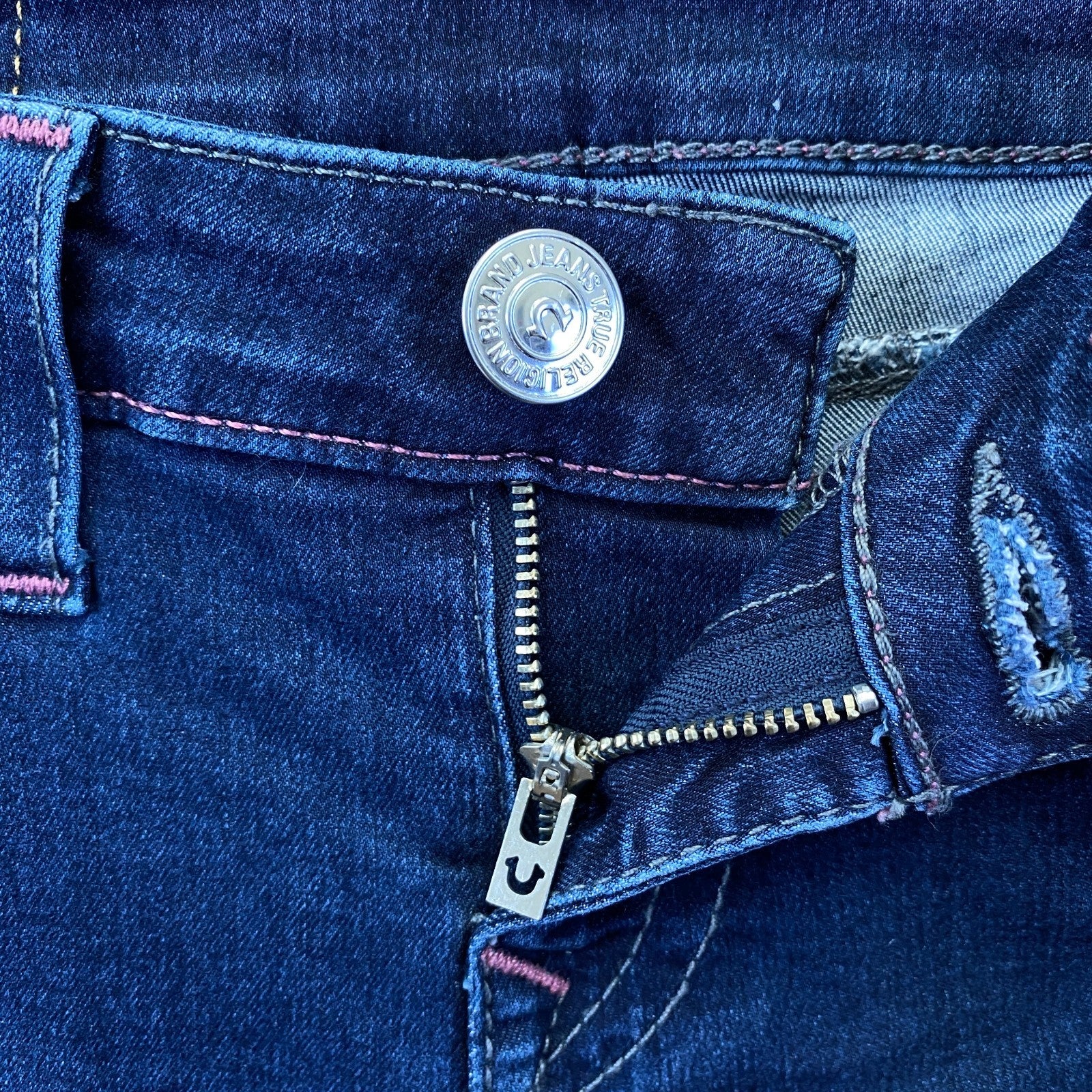 Product photograph [circular:c02b43ceabb9f0c8]