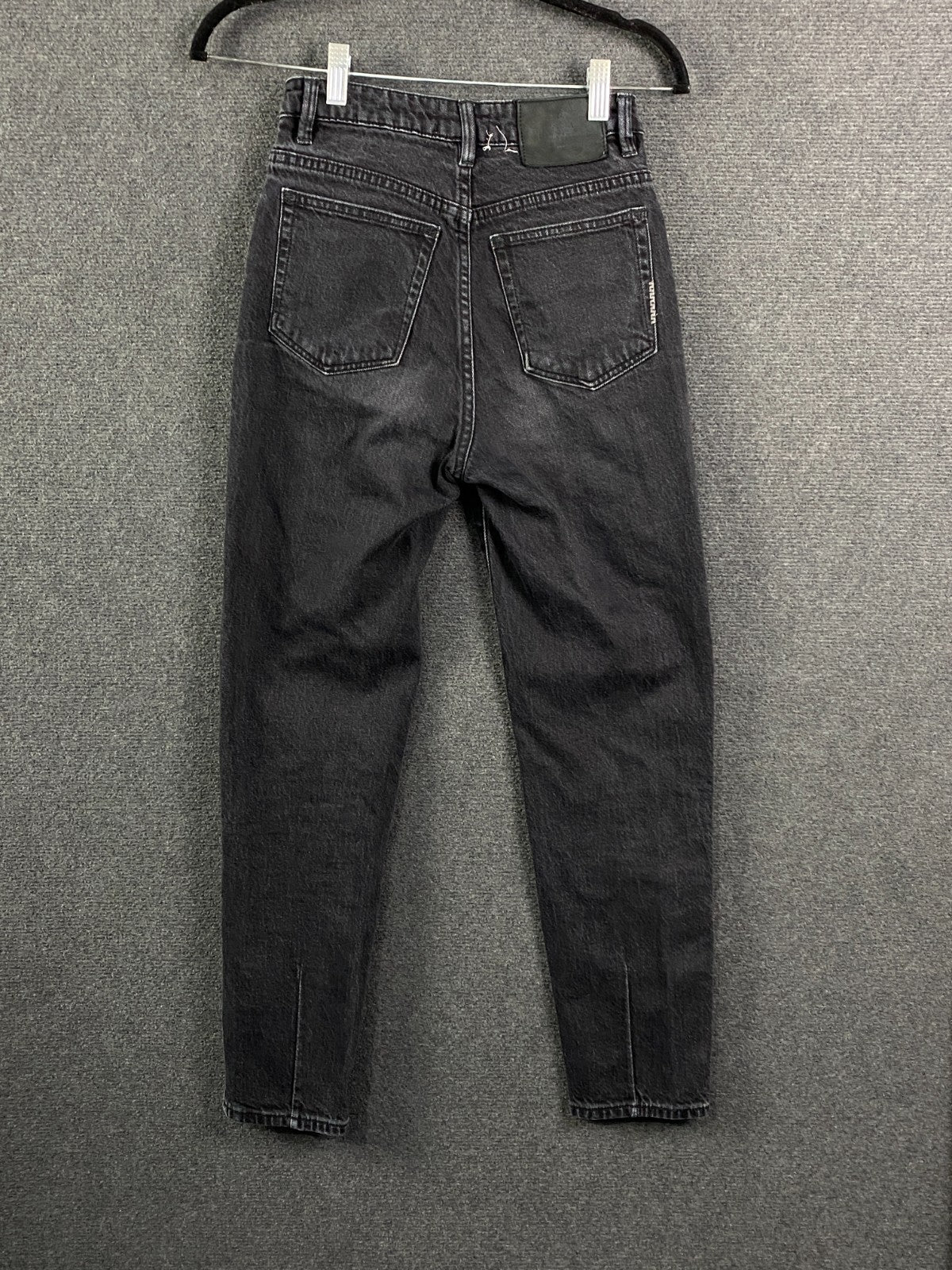 Product photograph [circular:ea49246a8ec084e4]