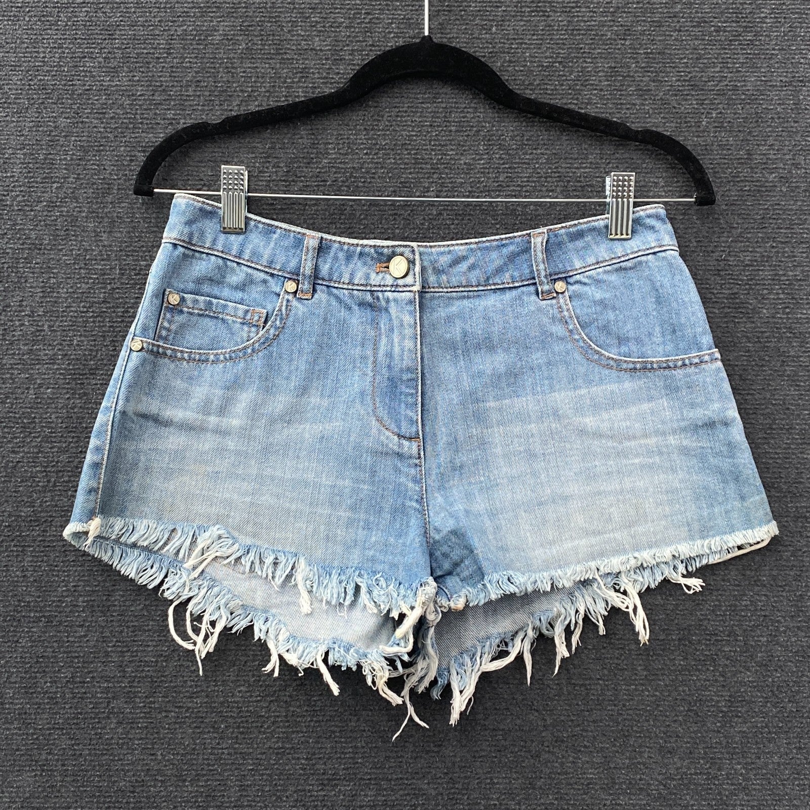 Product photograph [circular:824d42bf8dbc6e83]