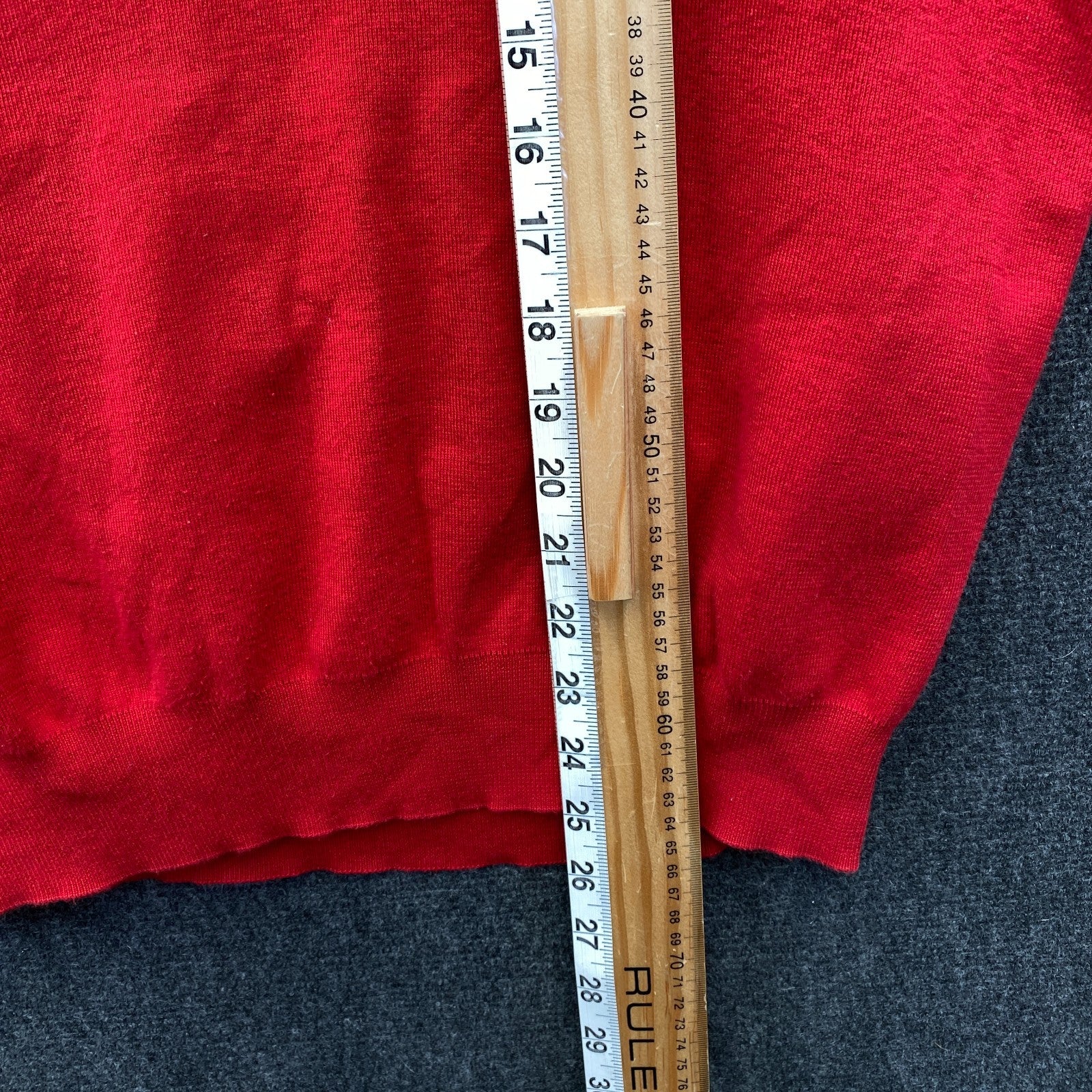 Product photograph [circular:f0b6607290be465f]