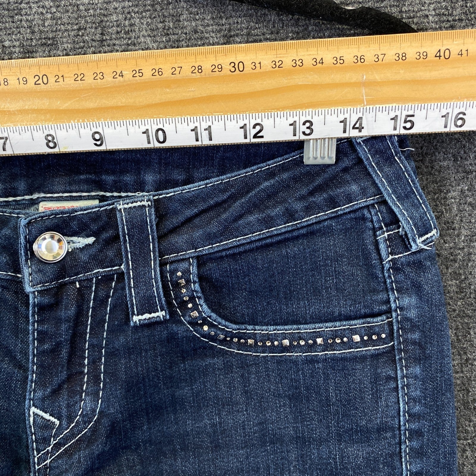 Product photograph [circular:807d1a0a212f278c]