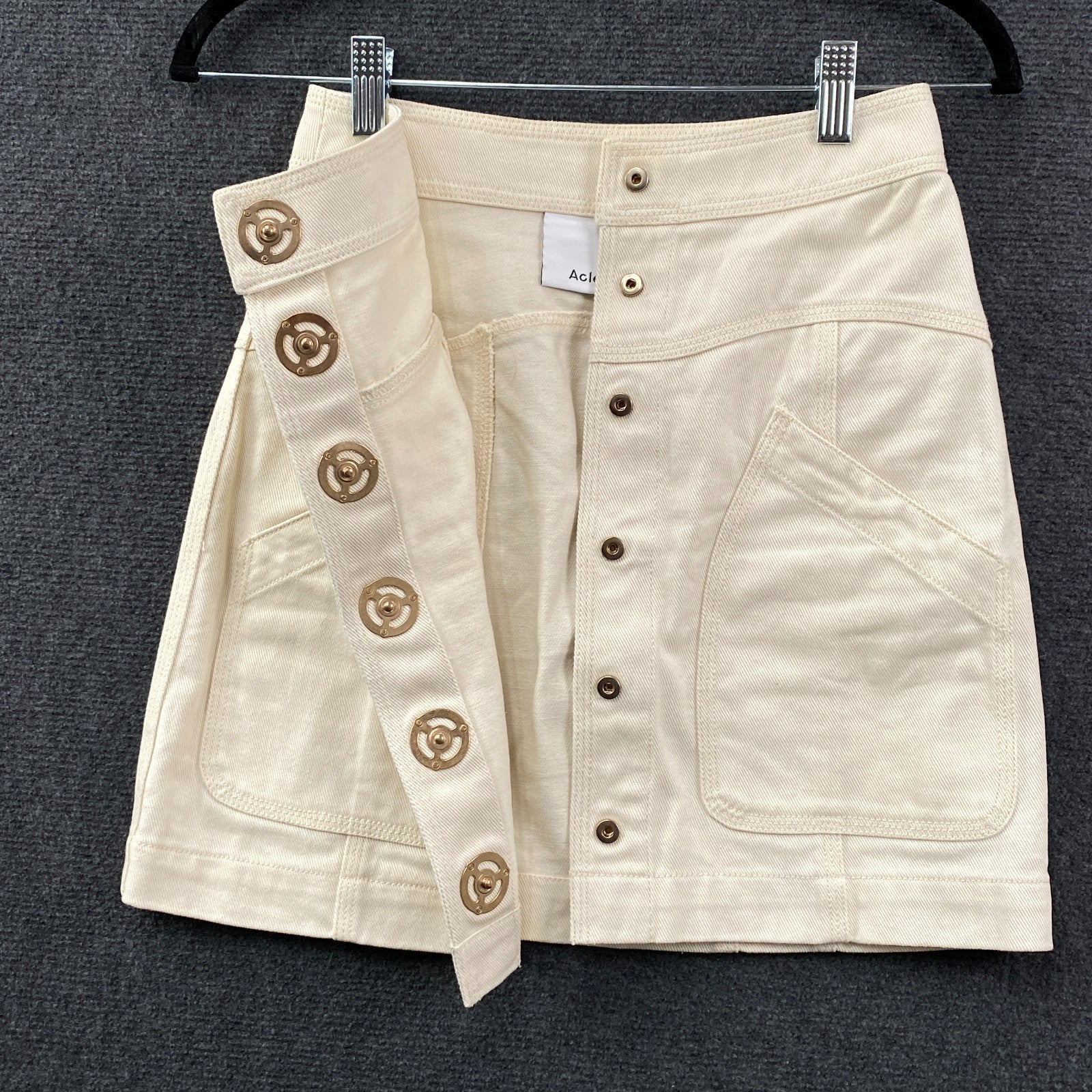 Product photograph [circular:8a4863fa8eaf0706]