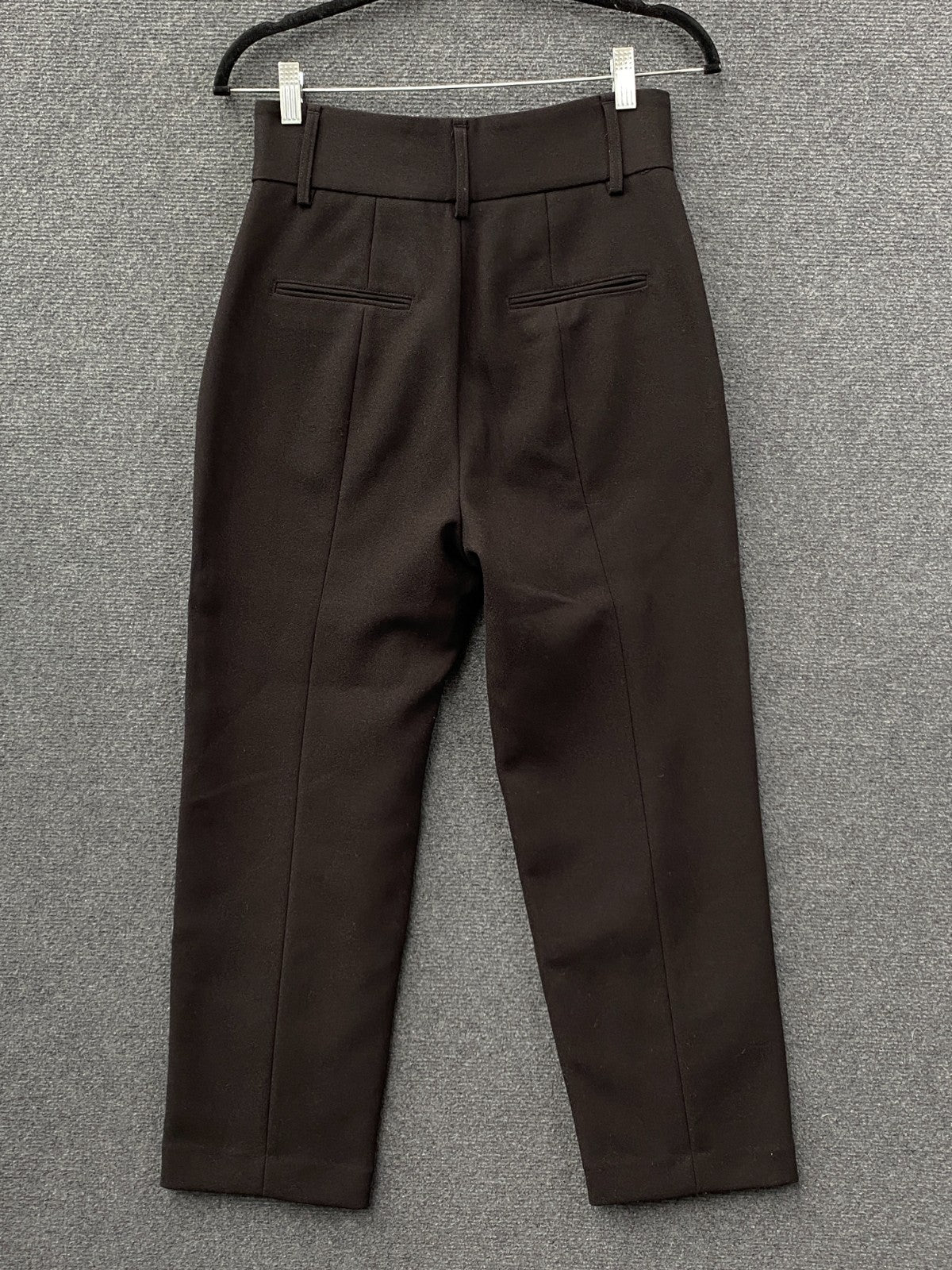 Product photograph [circular:fe68ce13cb52ec73]