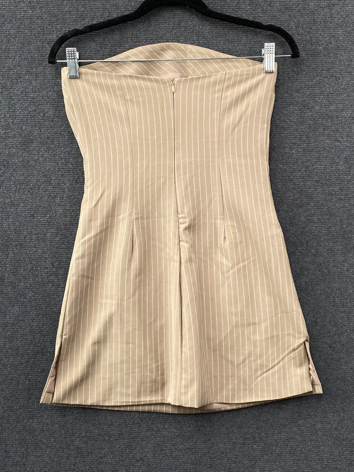 Product photograph [circular:3a87a27e24e8731d]