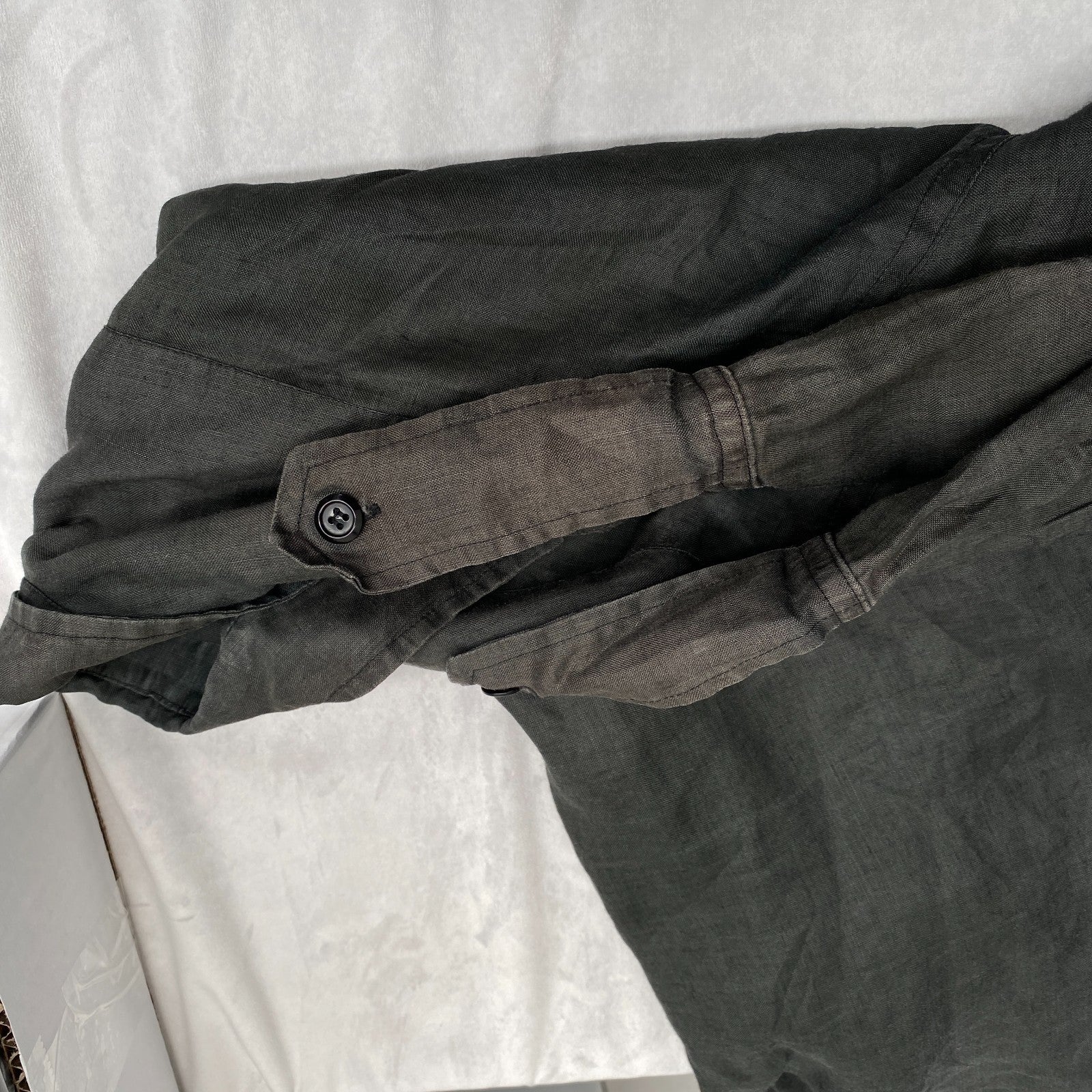 Product photograph [circular:f9f4f290961a6e9a]