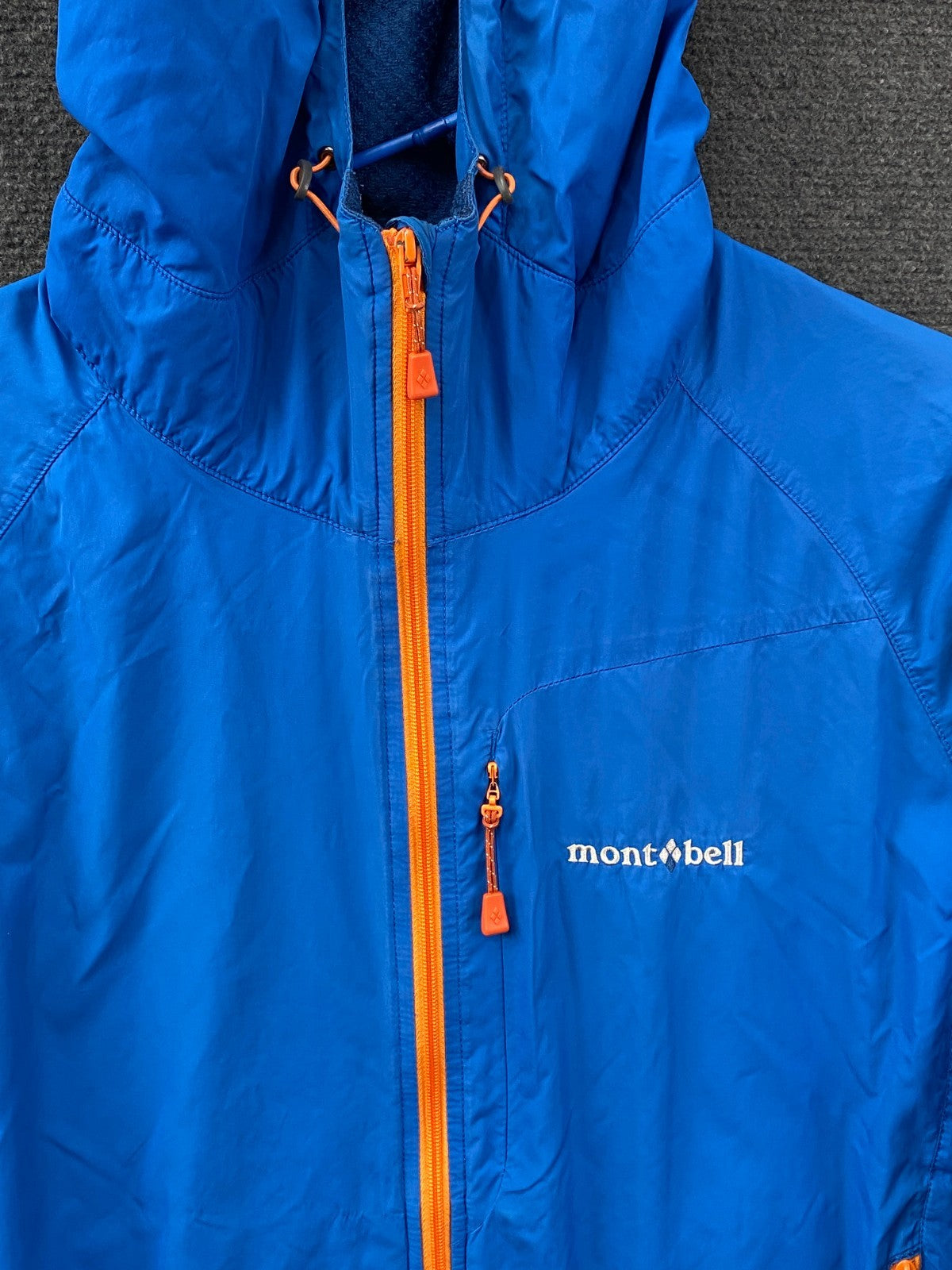 Product photograph [circular:0947458b6082221e]
