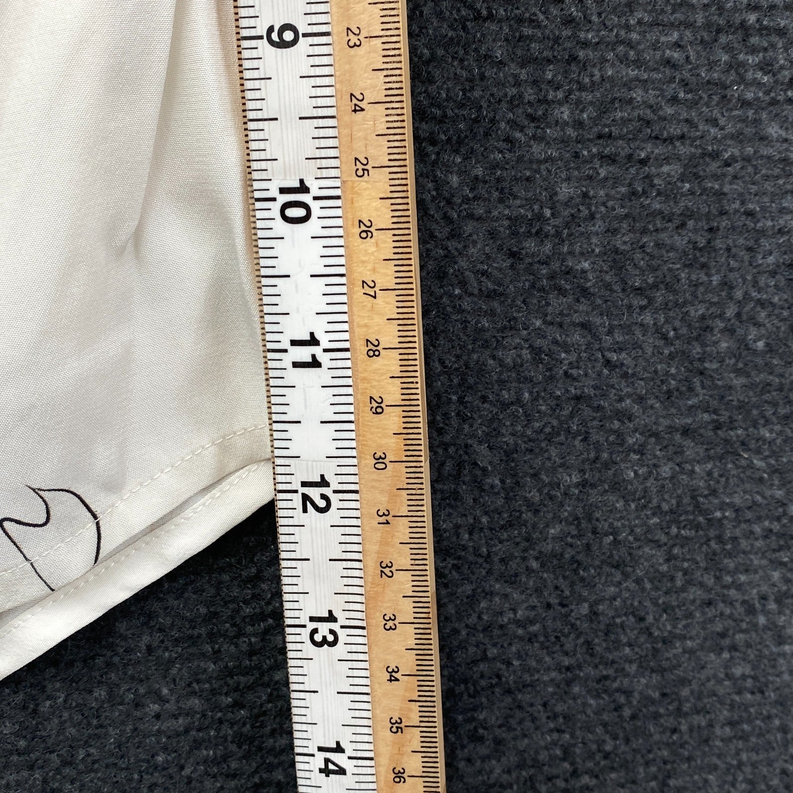 Product photograph [circular:22ac9b276eec2399]