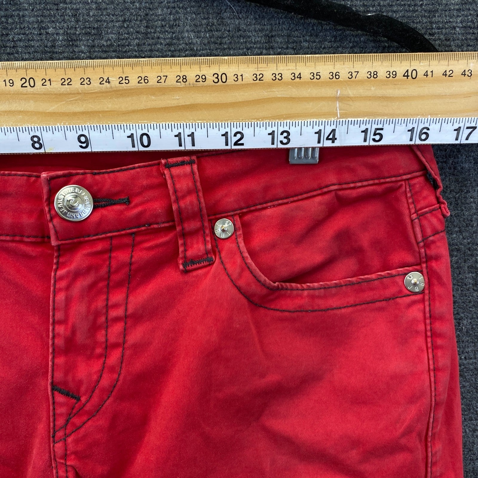 Product photograph [circular:eb22f232cf5c6d87]