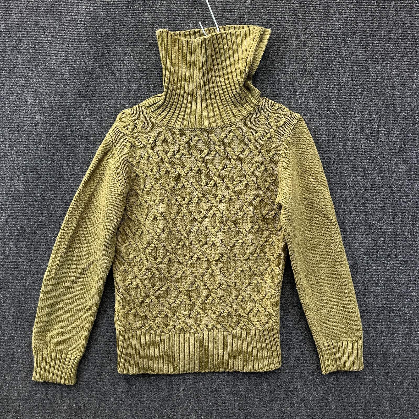 Product photograph [circular:a8e3bbfc1807890a]