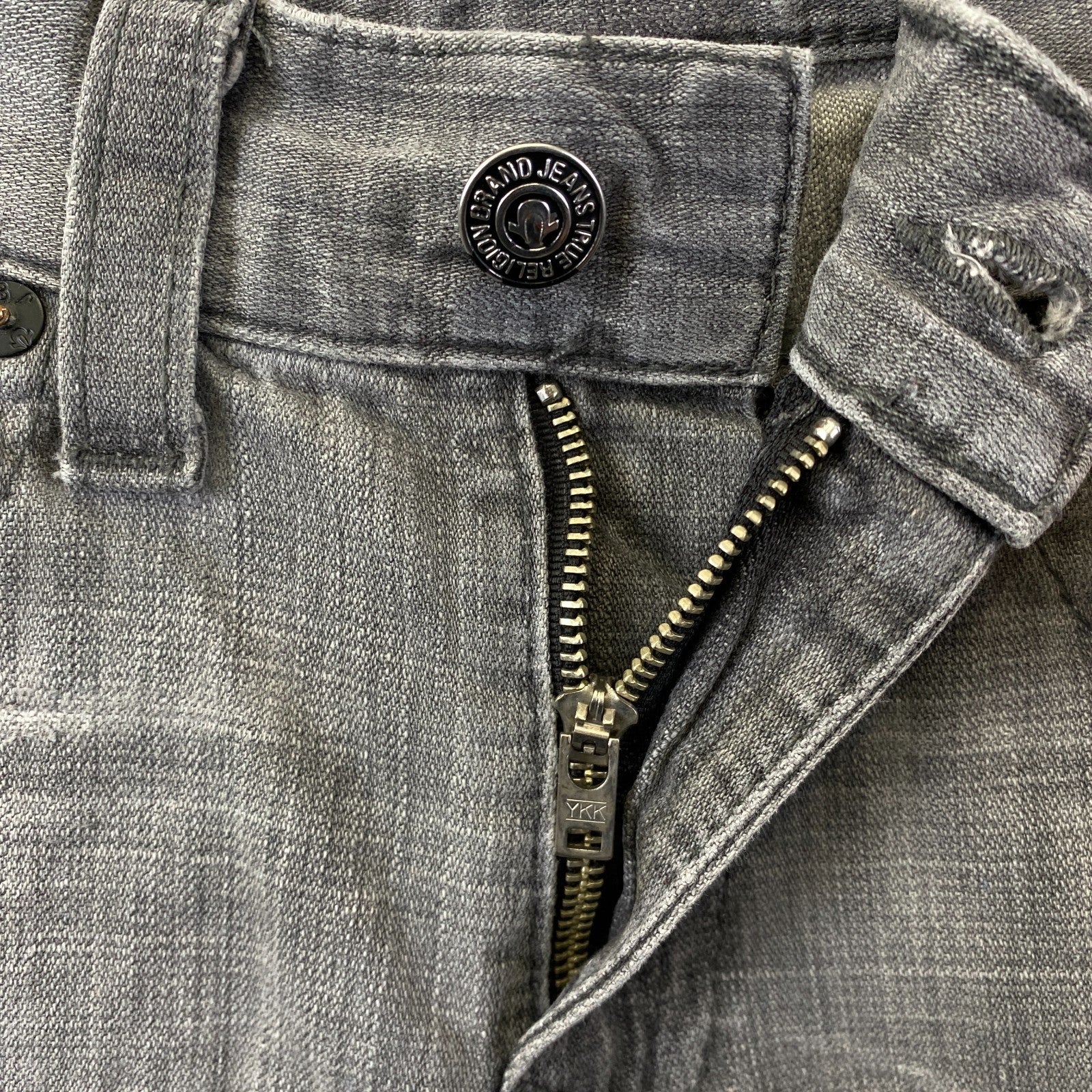 Product photograph [circular:ff8603512dfb4f8f]