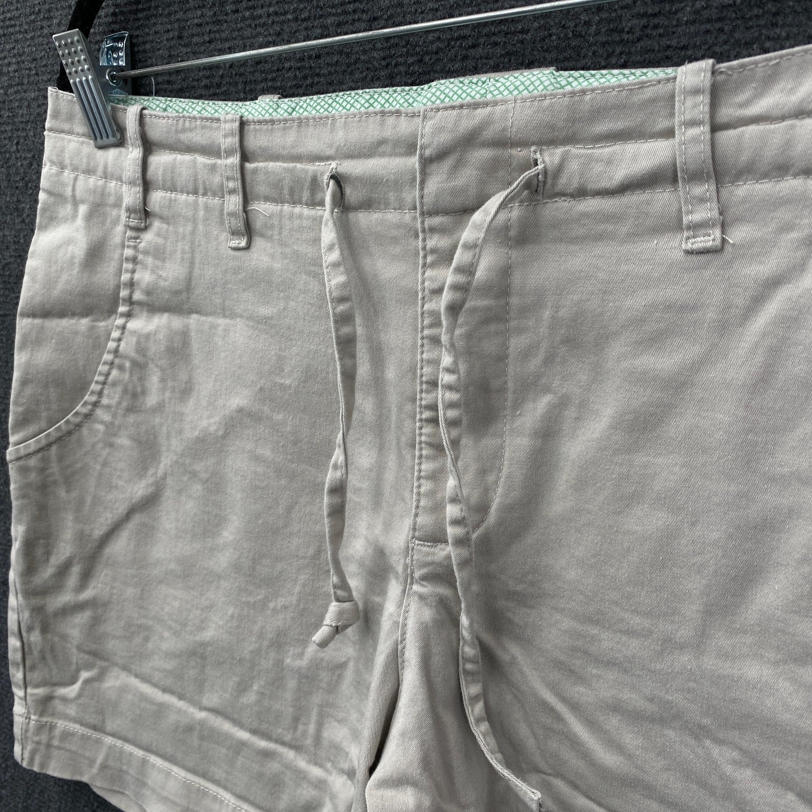Product photograph [circular:1839f2eb3dee8966]