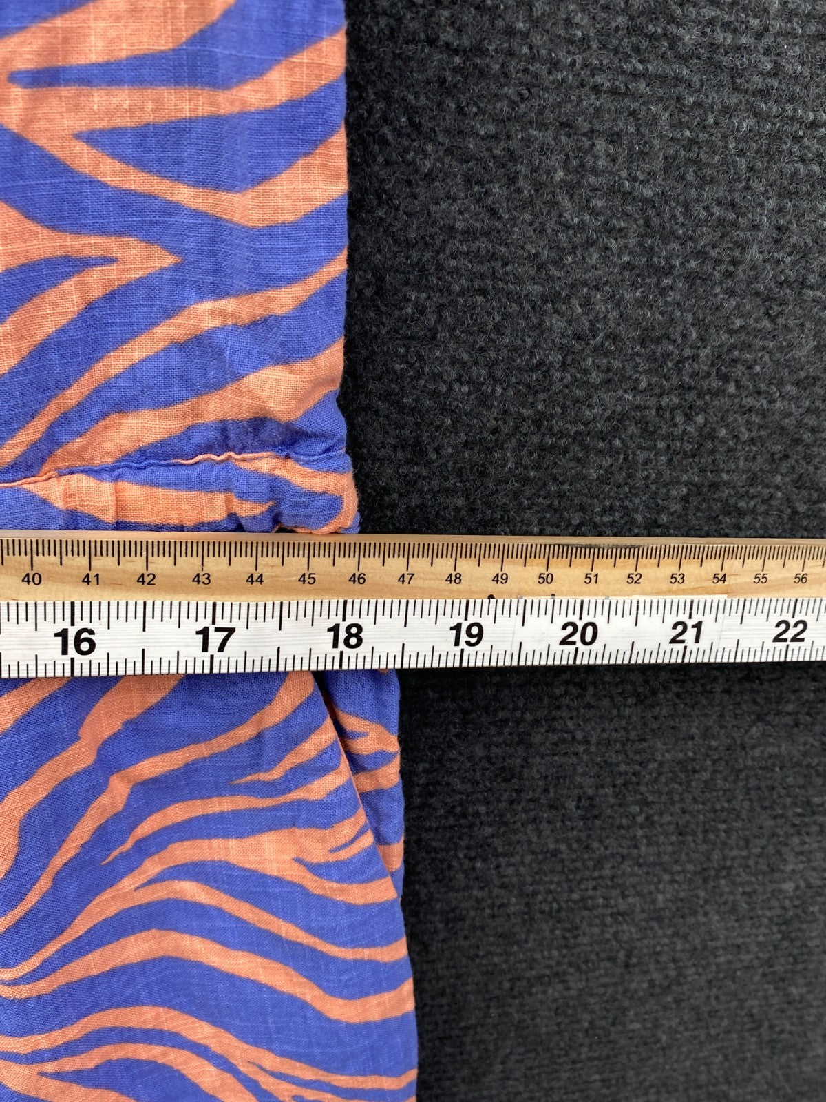 Product photograph [circular:b26b8b9abaef5e97]