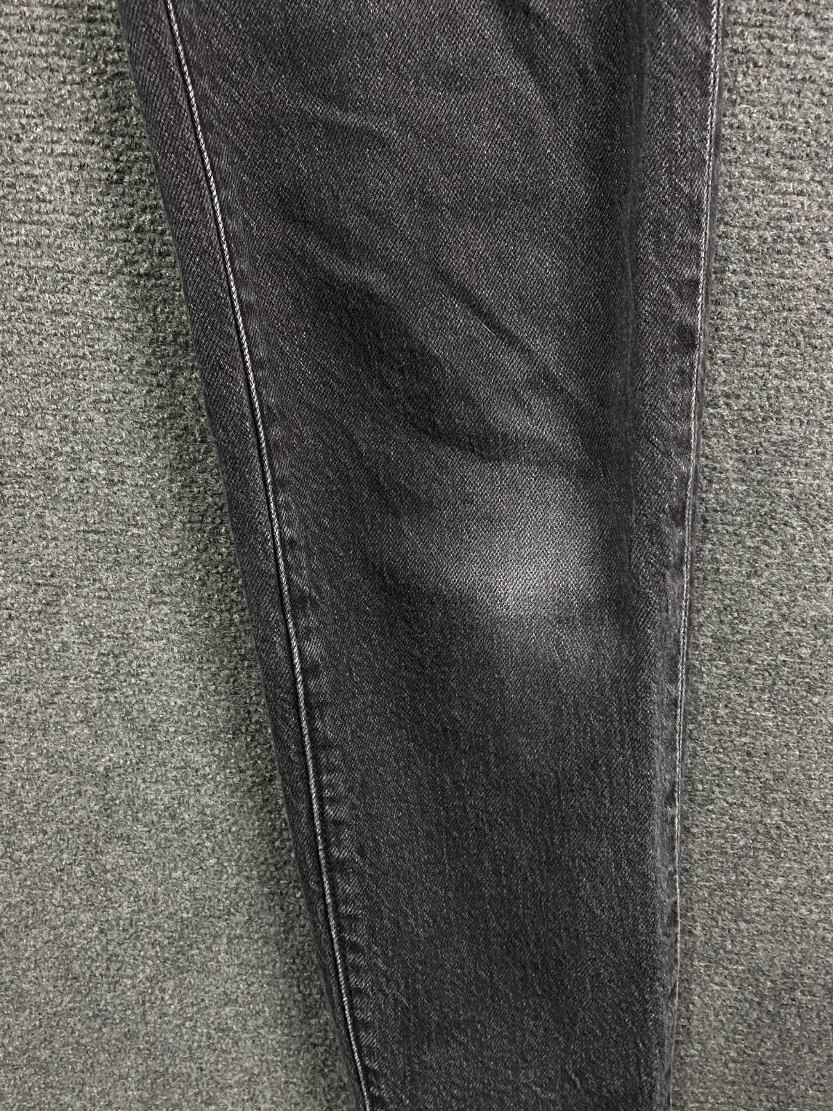 Product photograph [circular:6f0321cdb50737e9]