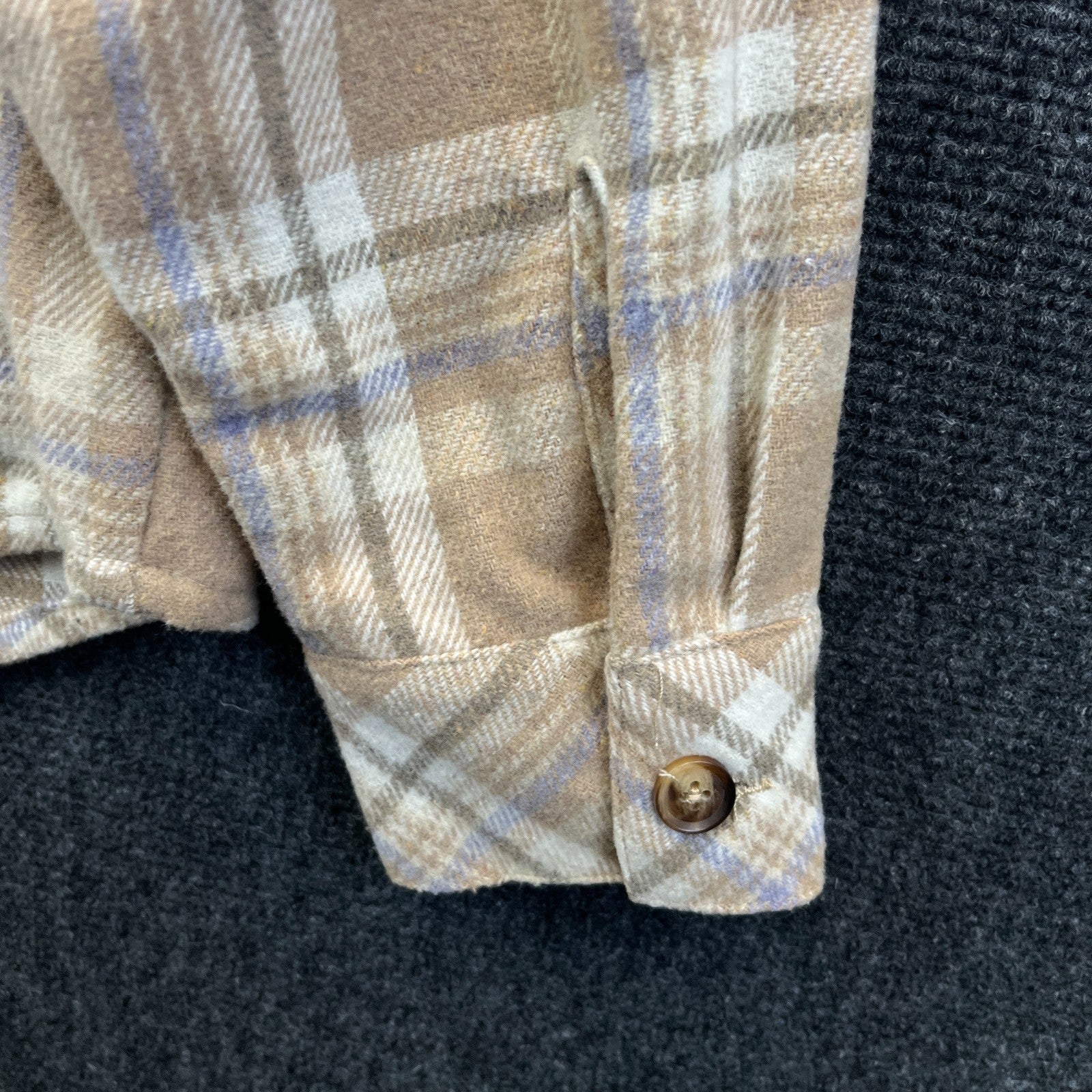 Product photograph [circular:f70768fa2f0967a2]