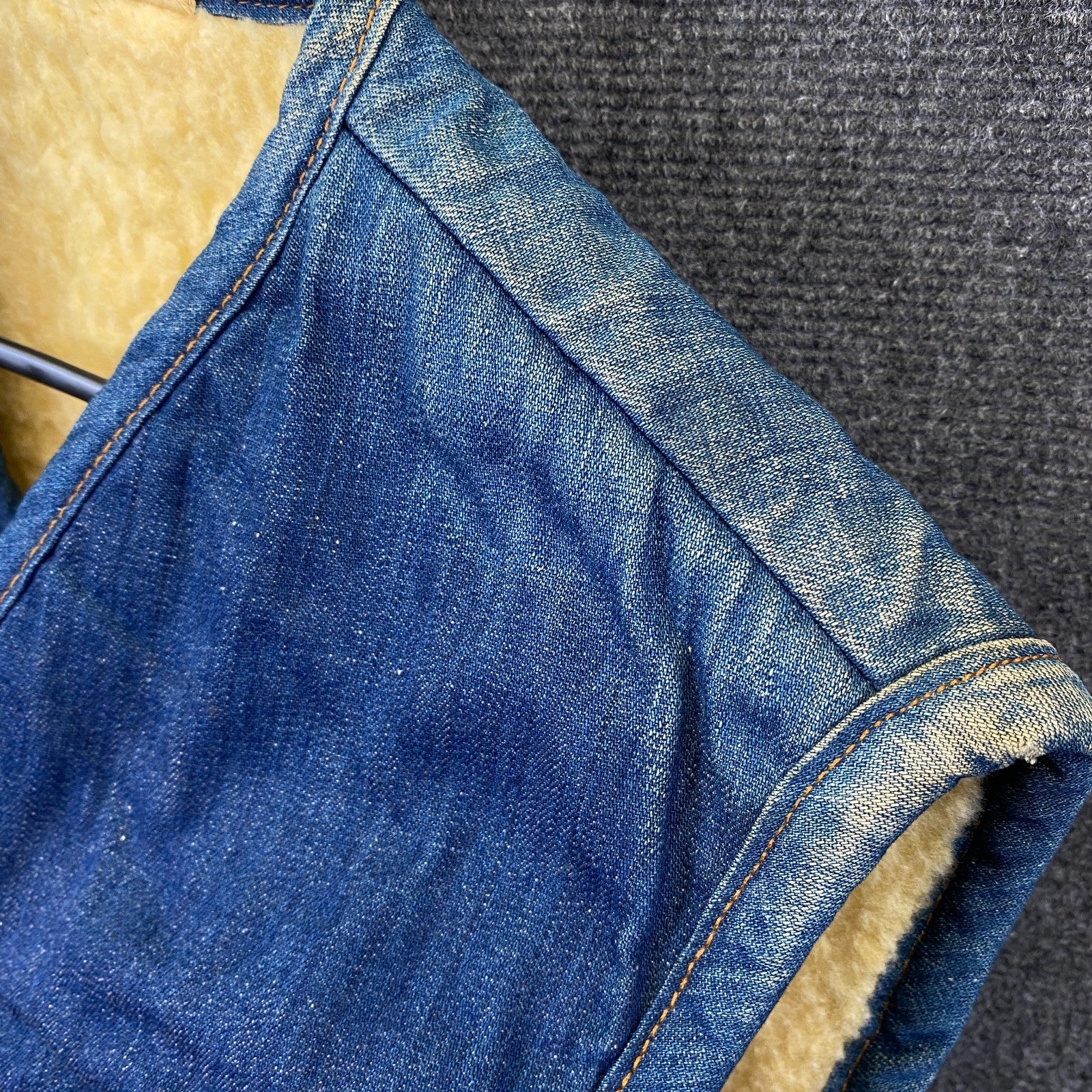 Product photograph [circular:c66fdddf8059b99f]