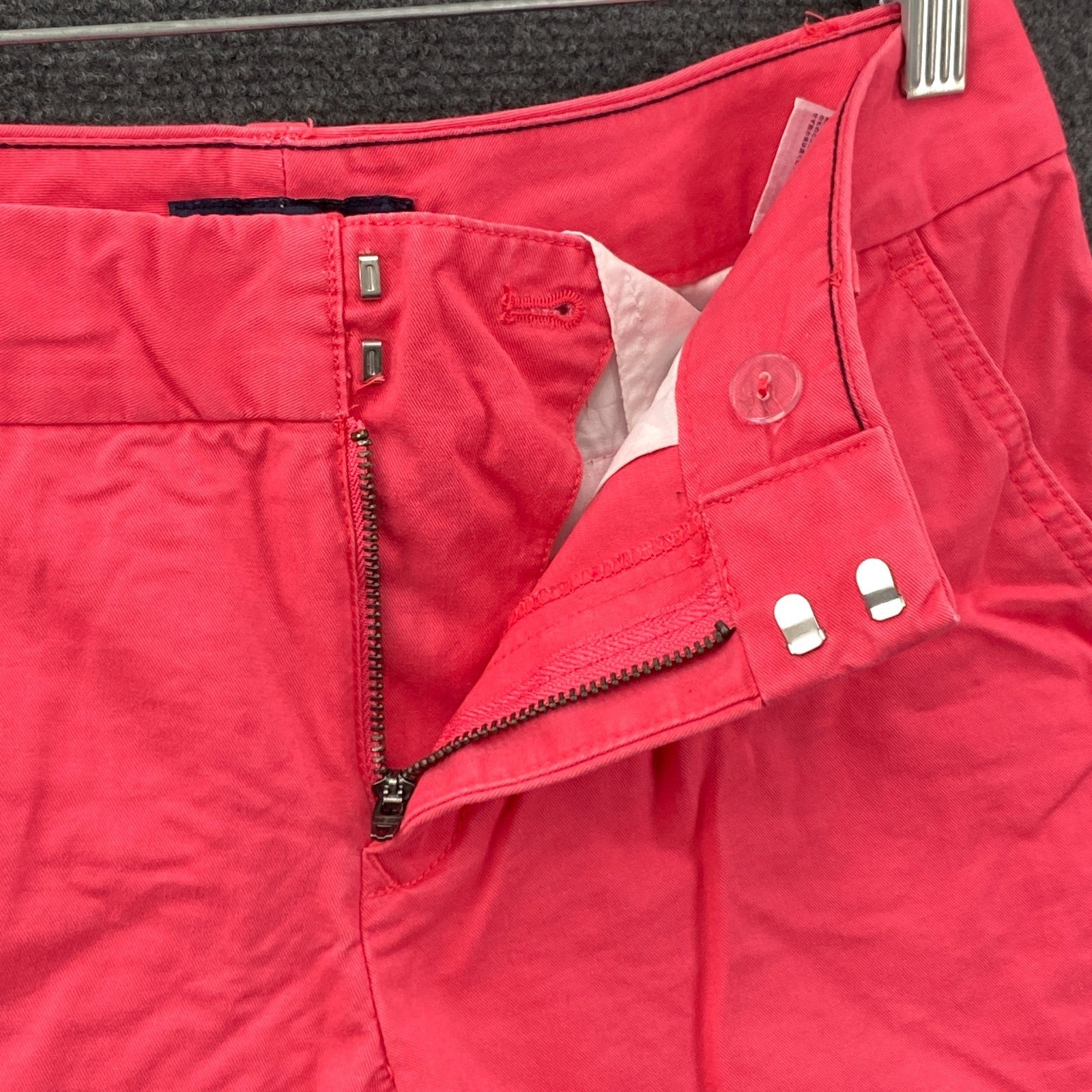 Product photograph [circular:fb6489528c7a6684]