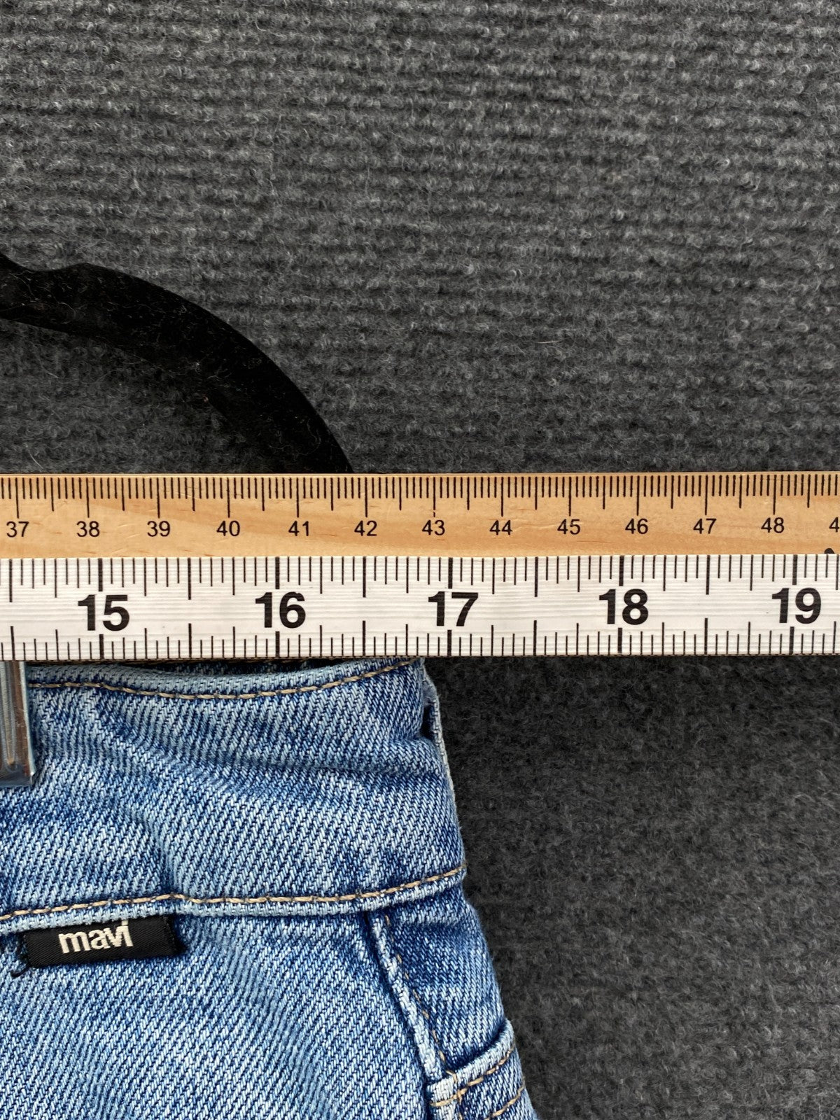 Product photograph [circular:ad834611c4d9454a]