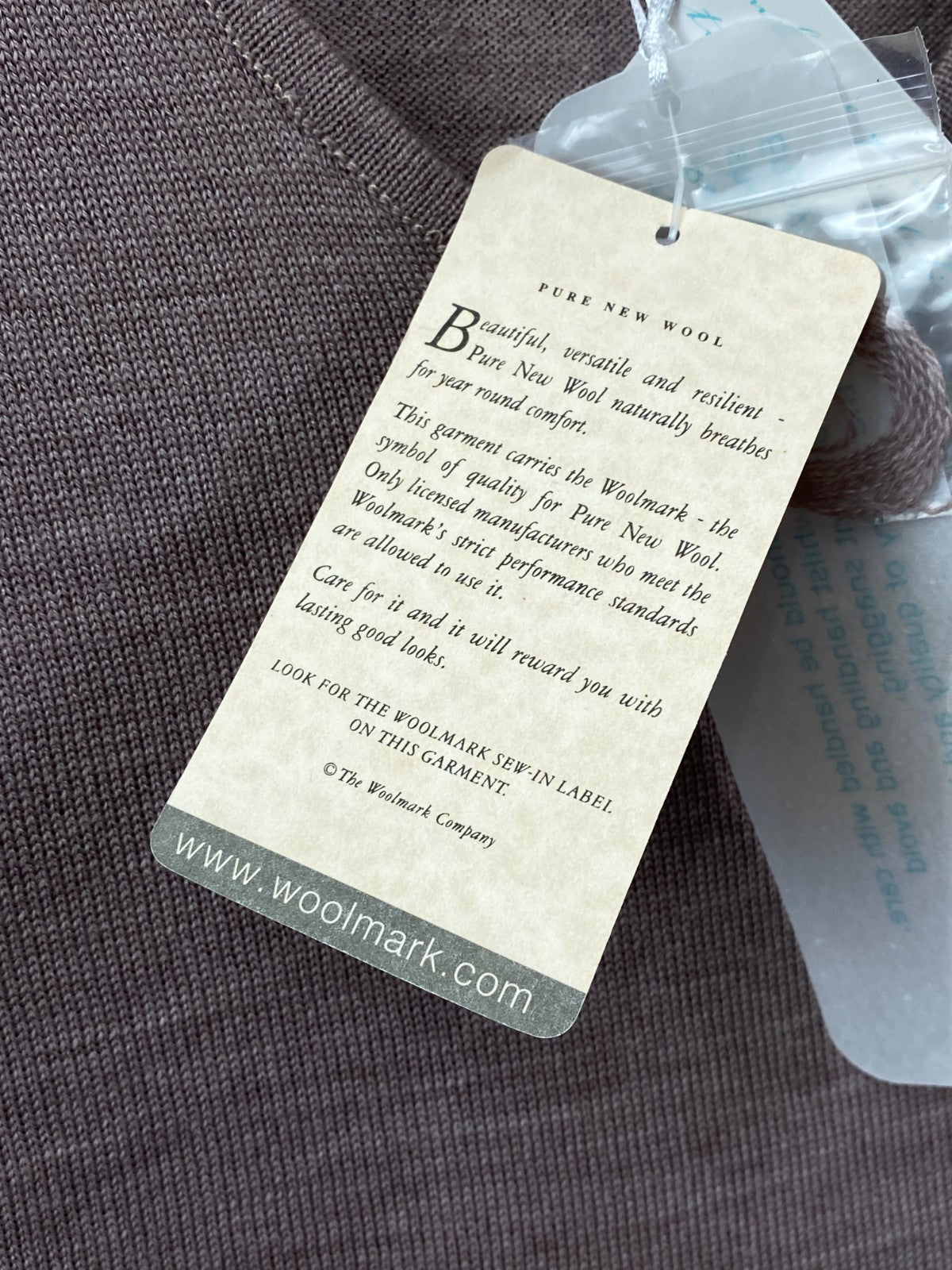Product photograph [circular:cb84566f7e9be691]