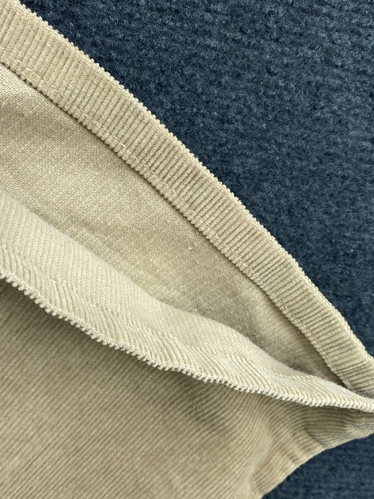 Product photograph [circular:0d2b6668f22624b2]
