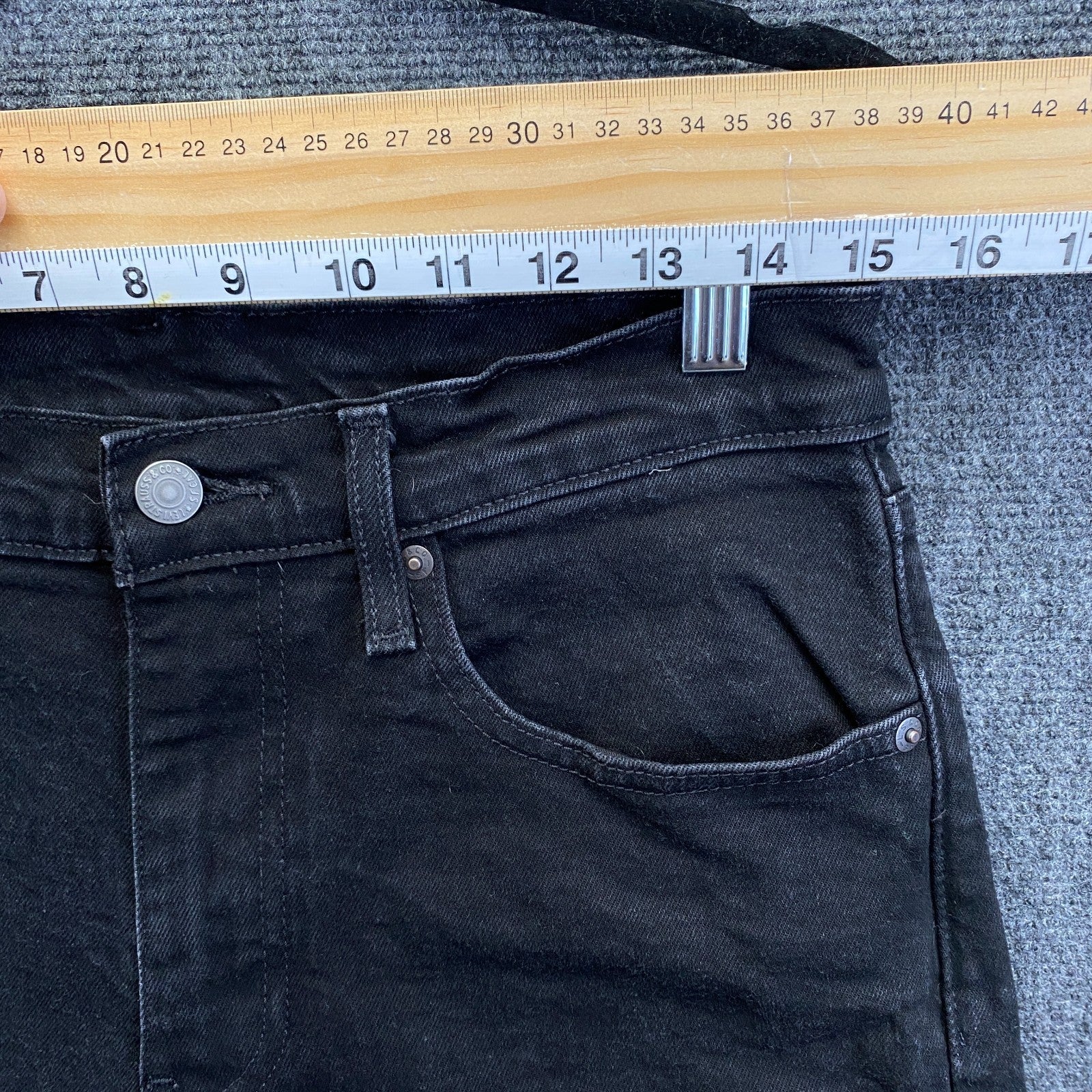 Product photograph [circular:204e02068136c2a7]