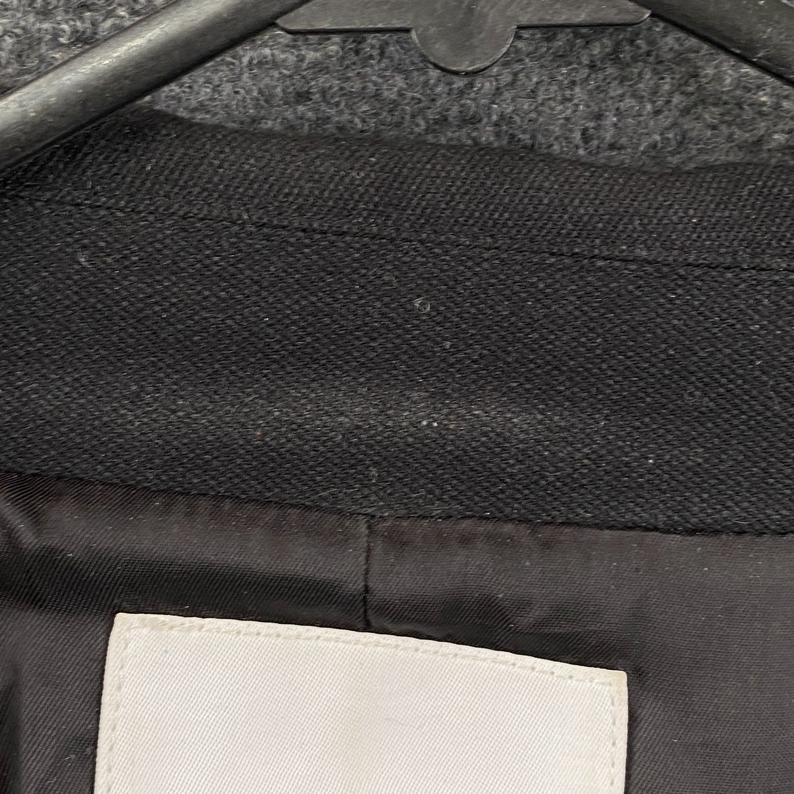 Product photograph [circular:a757657187f2dd5d]