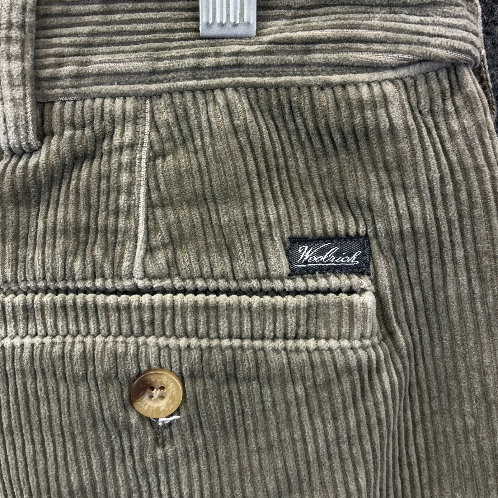 Product photograph [circular:b436136902157ebf]