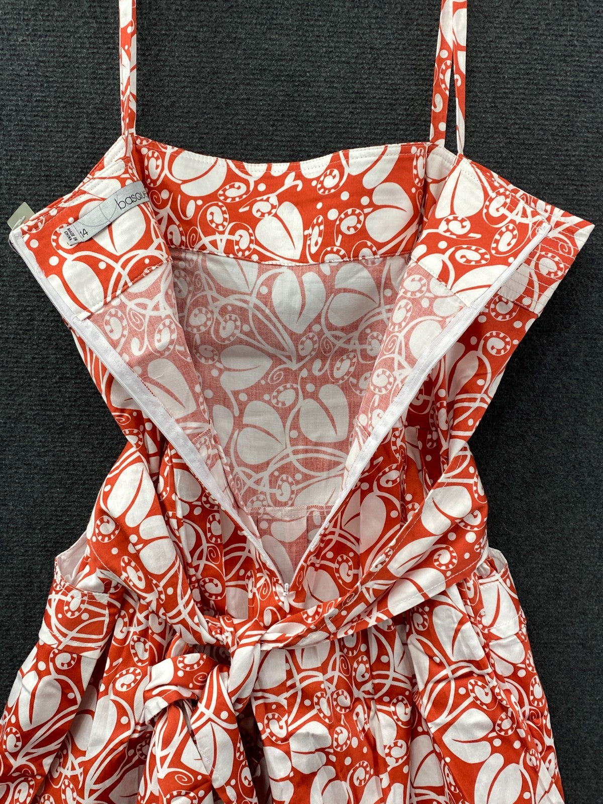 Product photograph [circular:692573c65f5cc5b0]