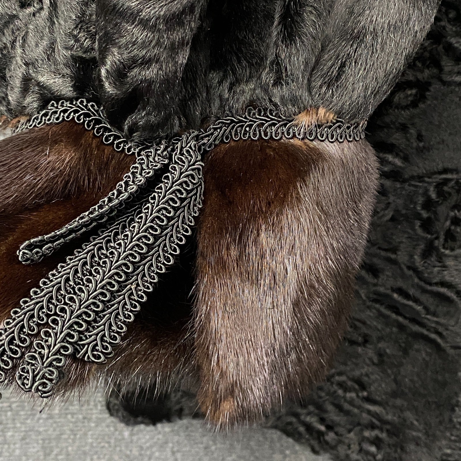 Product photograph [circular:82061b091a8111e9]