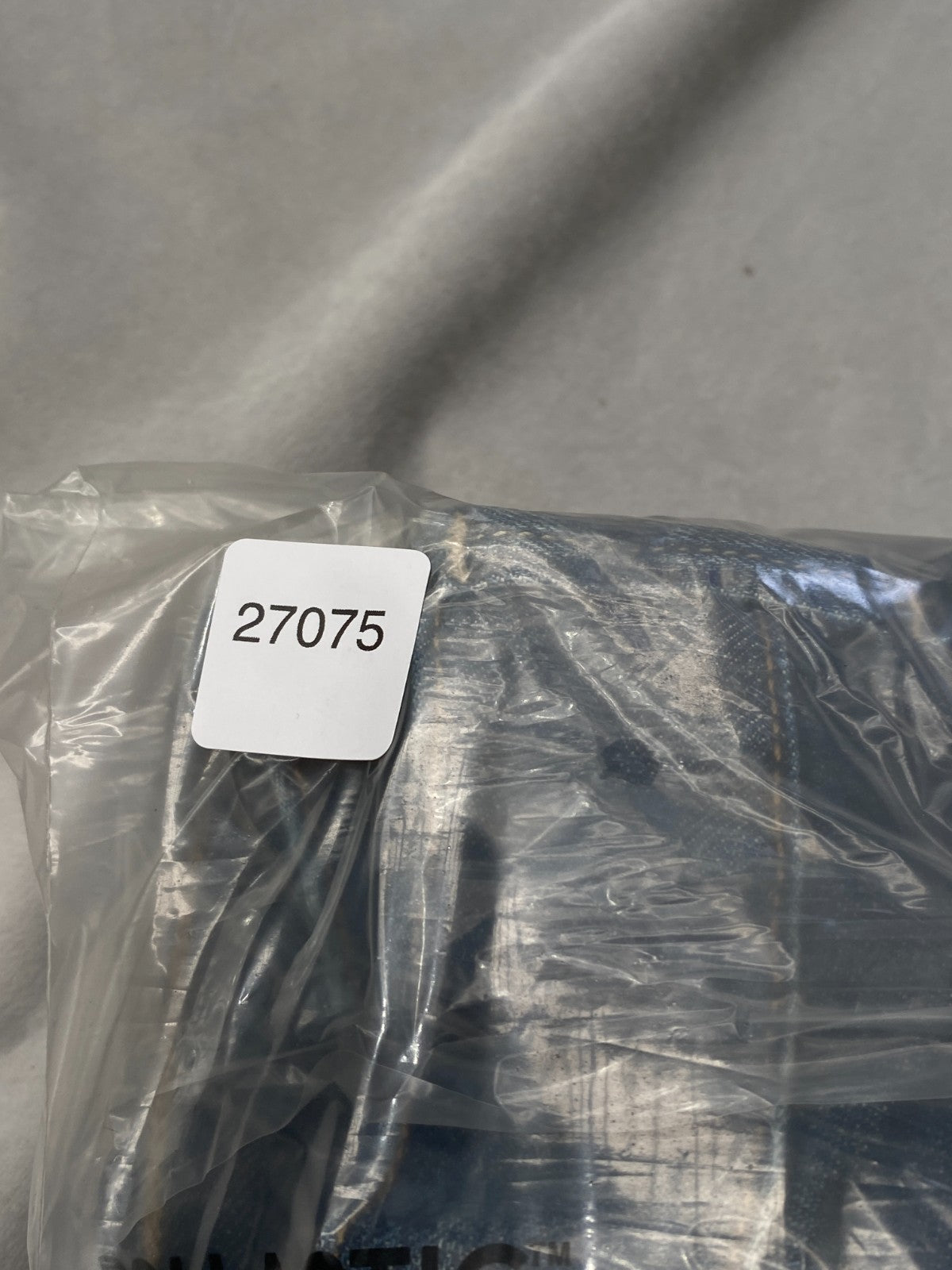 Product photograph [circular:1b58d2b43150c78a]