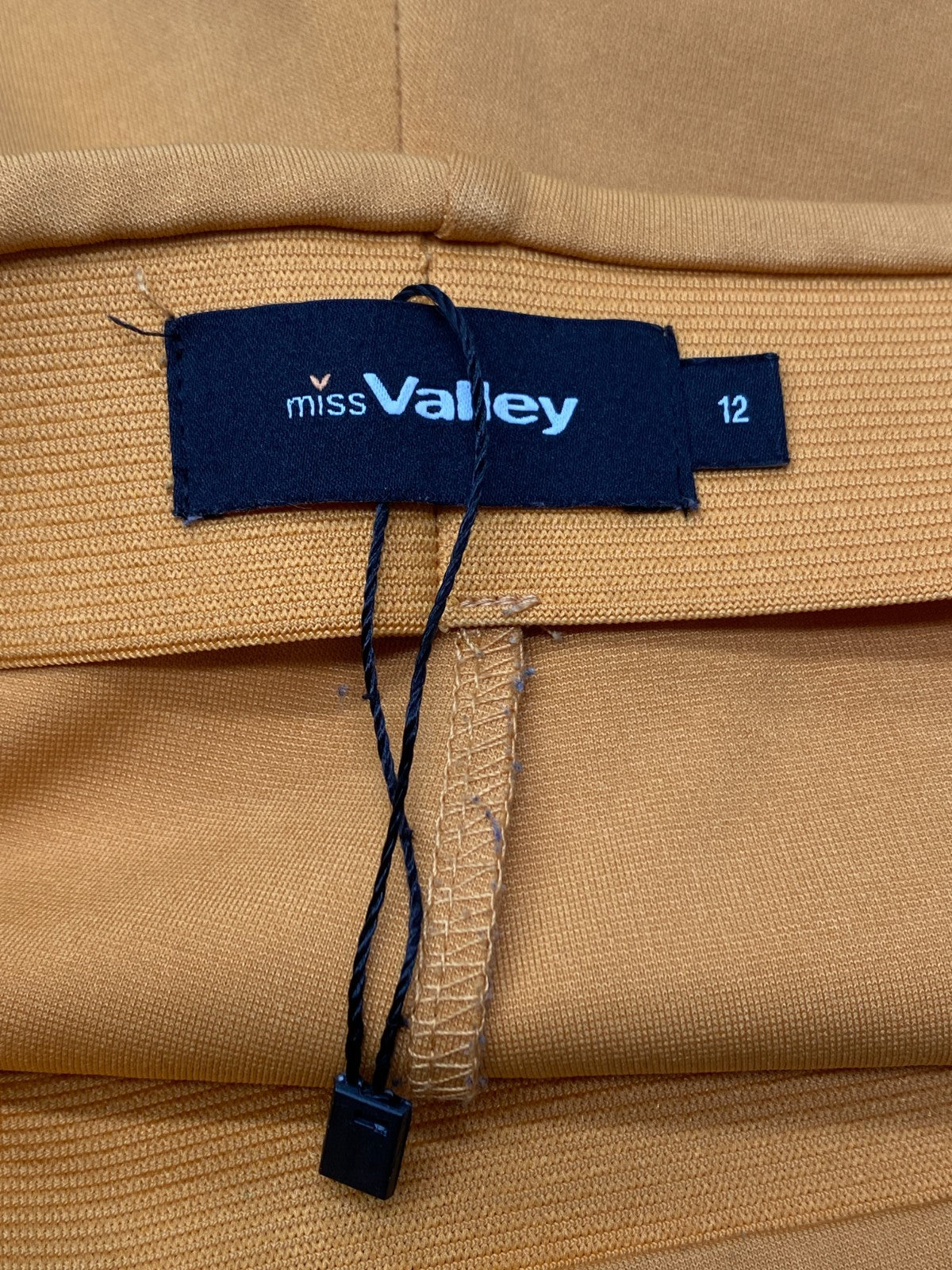 Product photograph [circular:16c2f3acc3cf4af1]