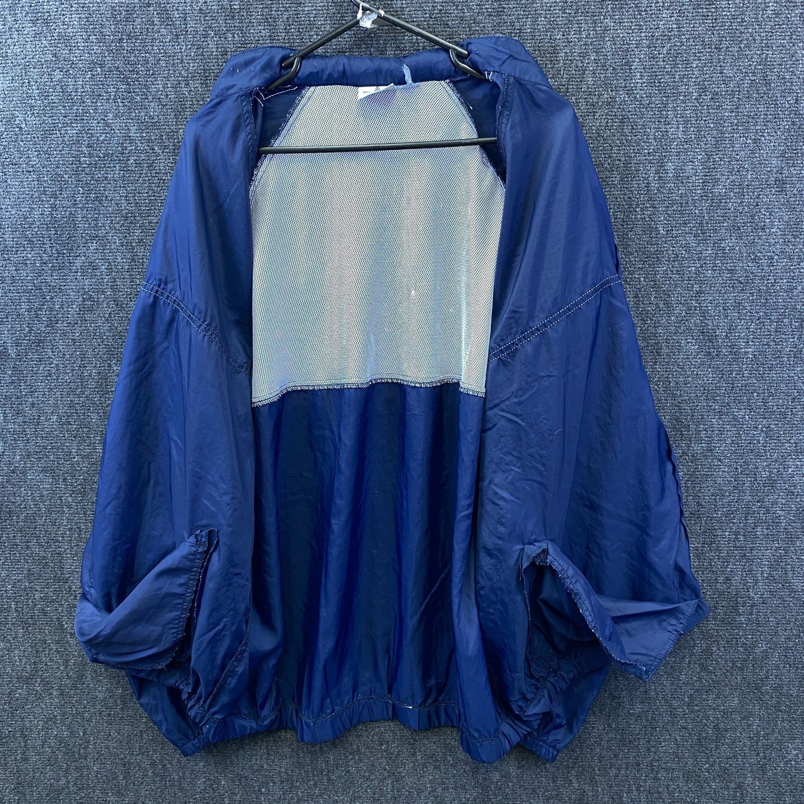 Product photograph [circular:e9e1b90a25050804]