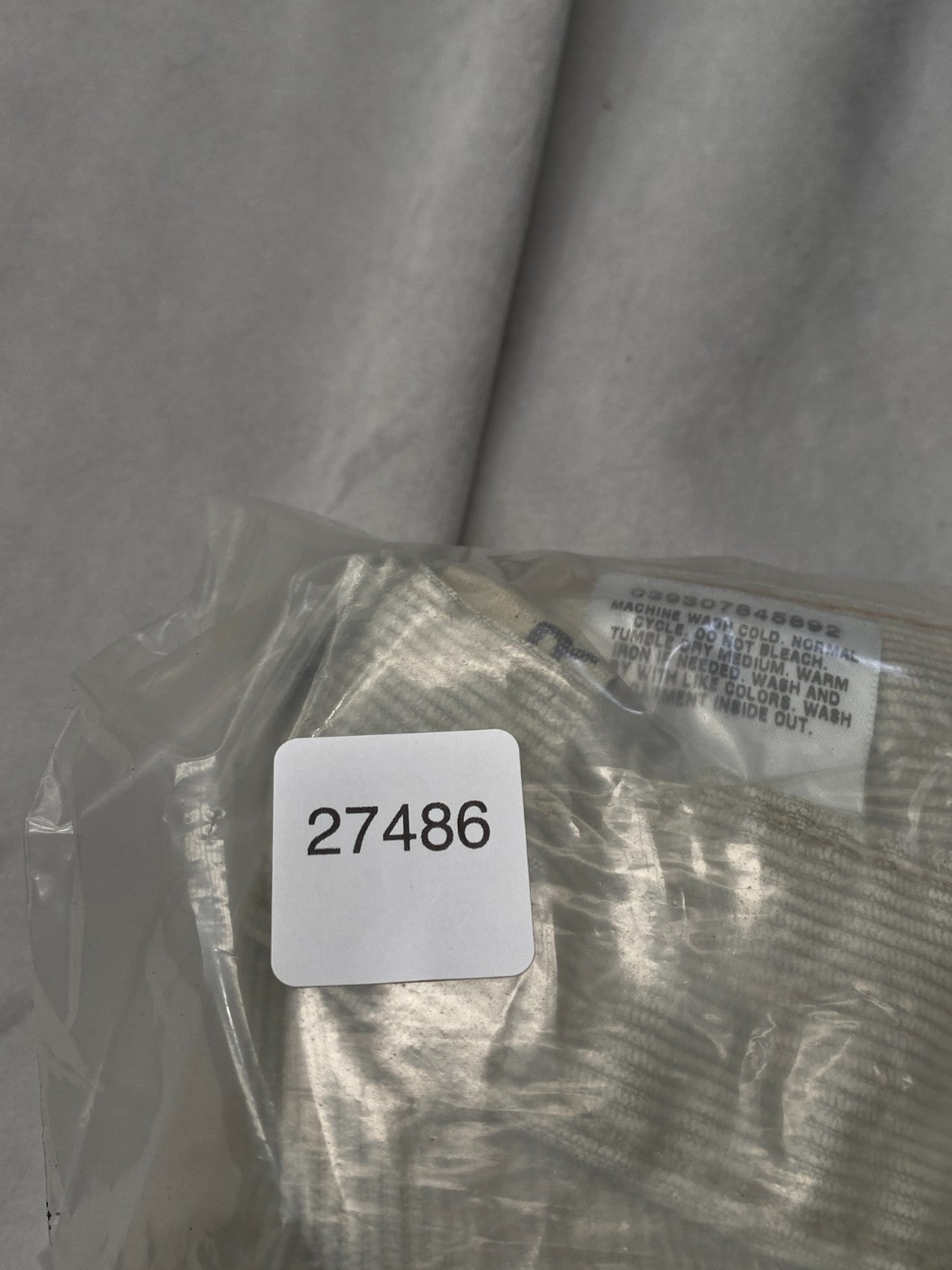 Product photograph [circular:b772df5de3fb50ef]