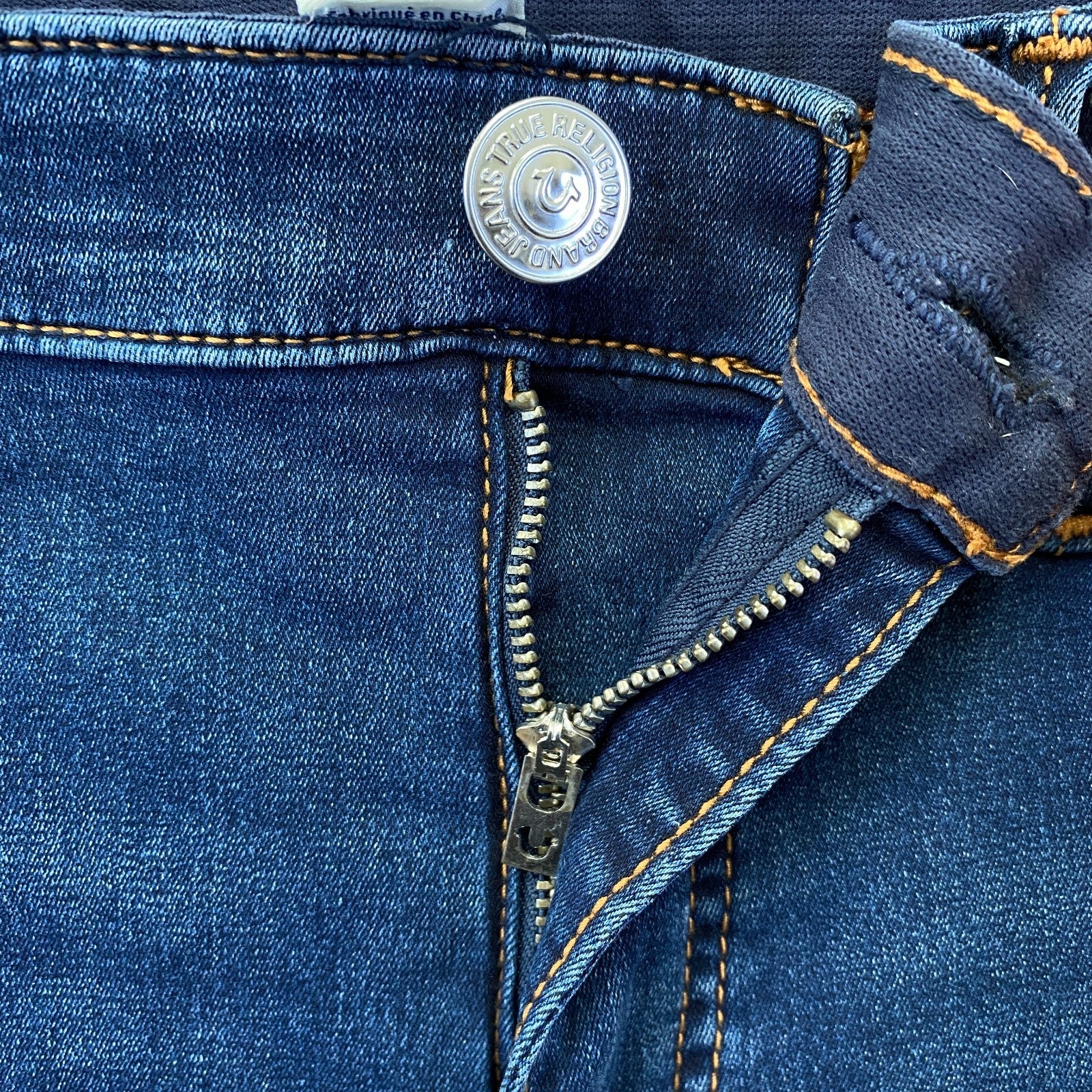 Product photograph [circular:8d14ee86dc798b41]