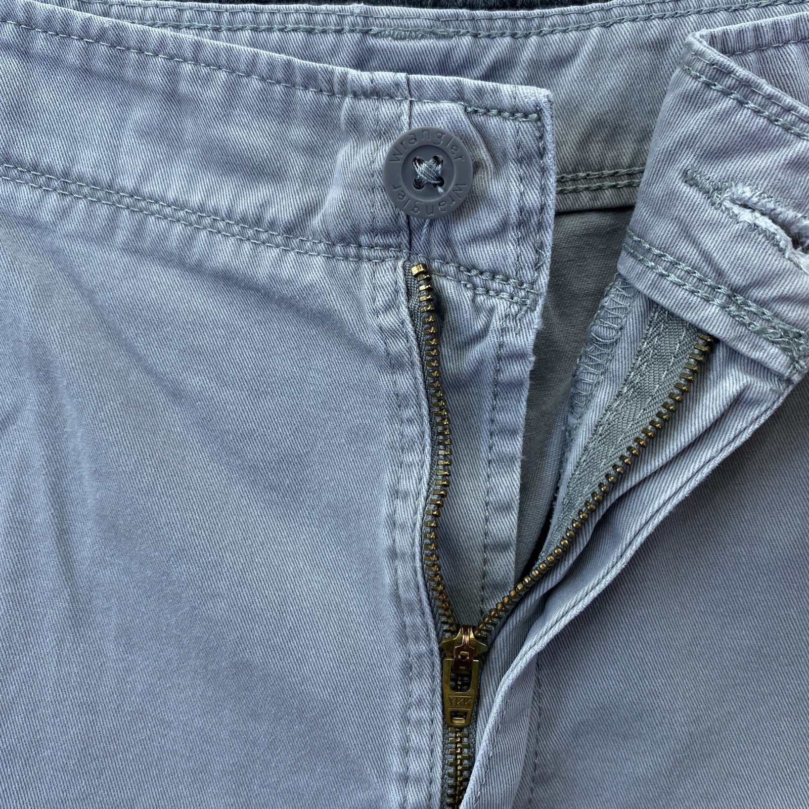 Product photograph [circular:6e25f1e781254afc]