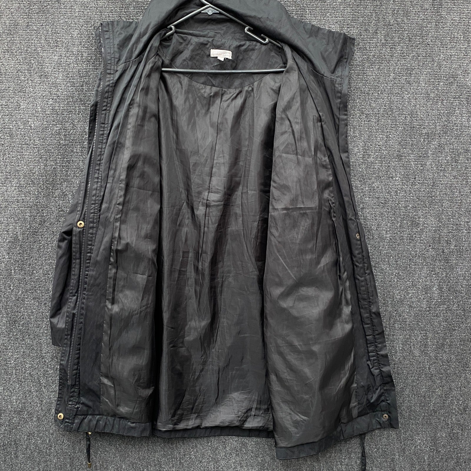 Product photograph [circular:d48d1d4bf594d6e4]